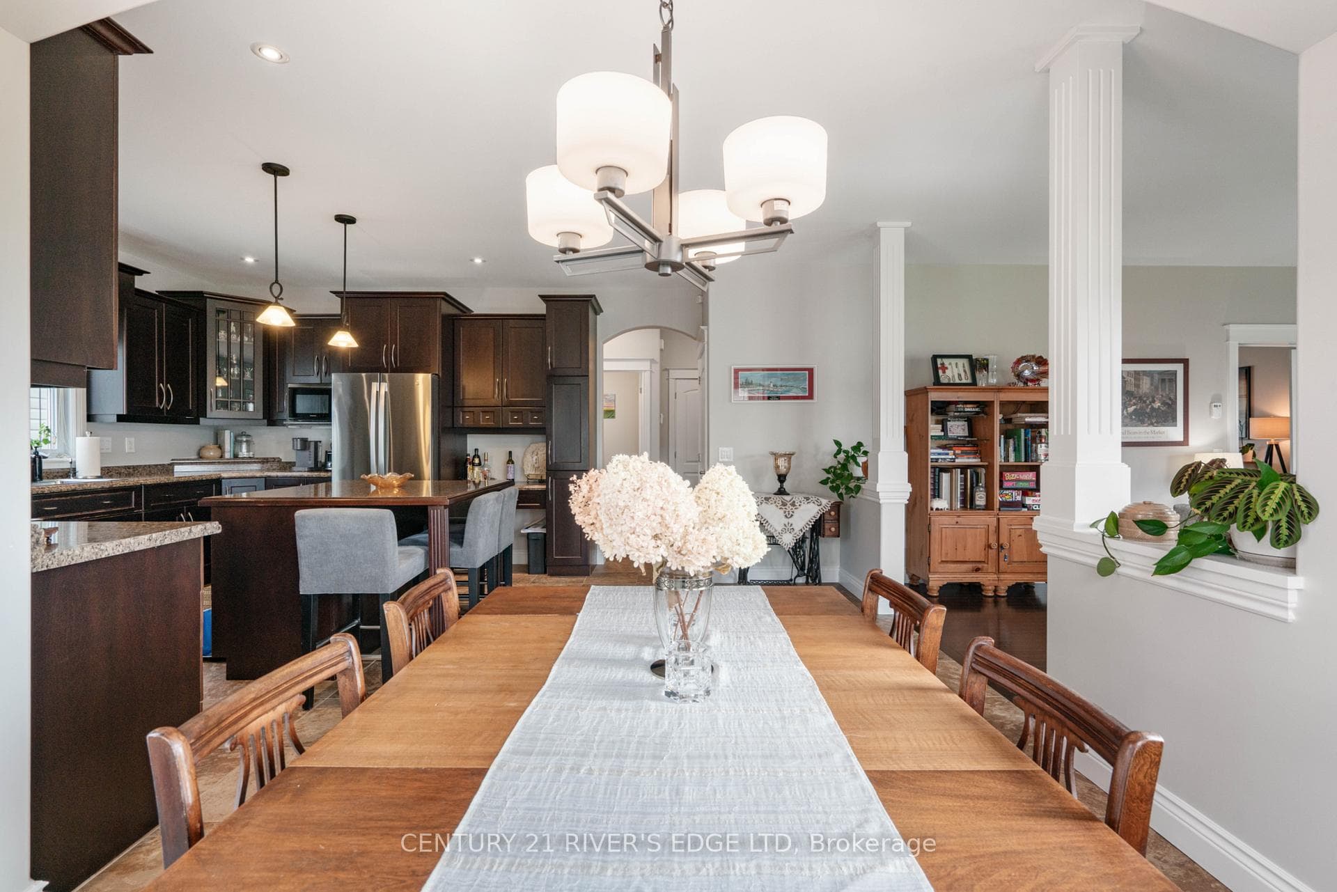 414 Brock Street photo 19