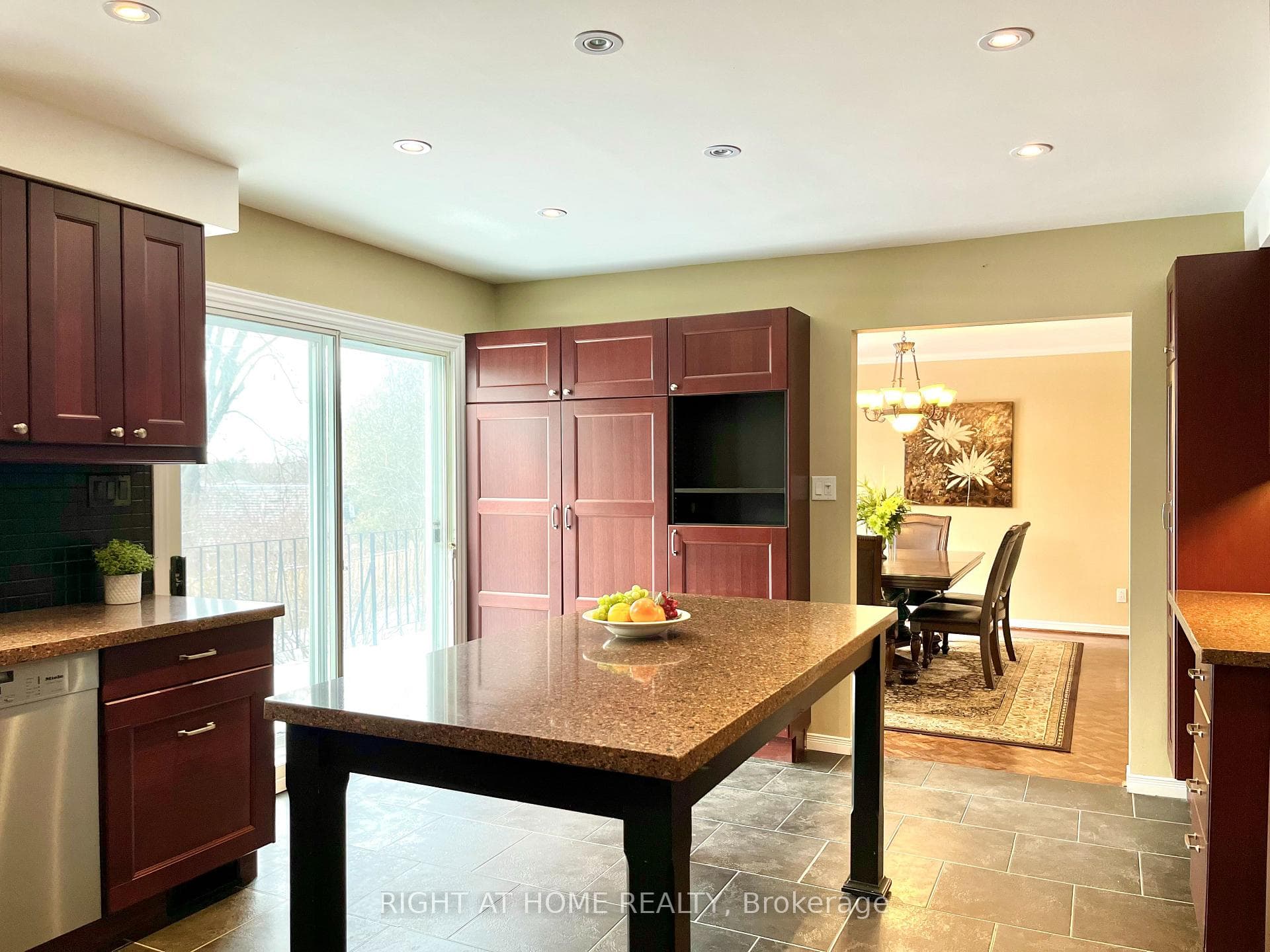 22 Janus Court photo 8