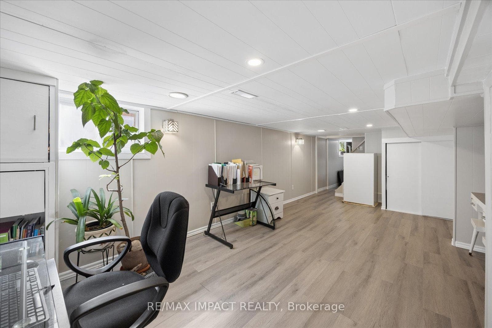 620 Christie Avenue photo 19