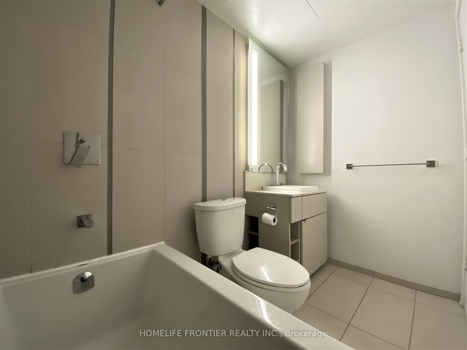 101 Peter Street Unit 1706 photo 11