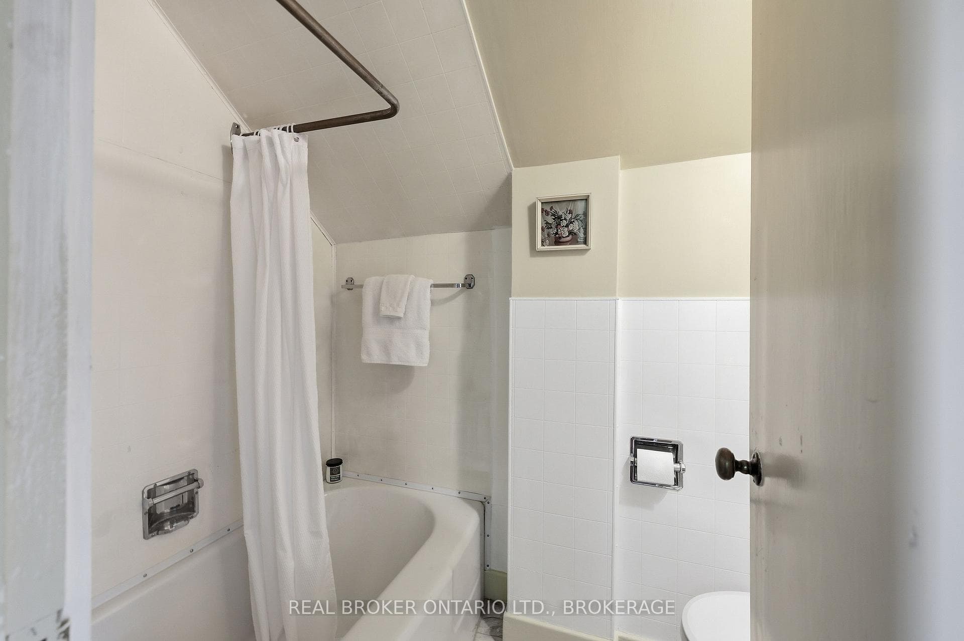 Upper level In law-suite