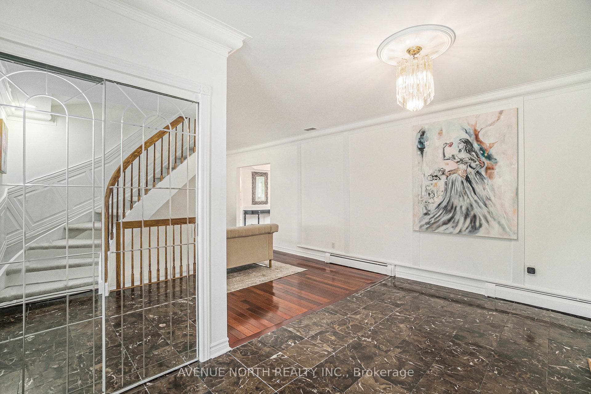 6 Mosgrove Avenue photo 3