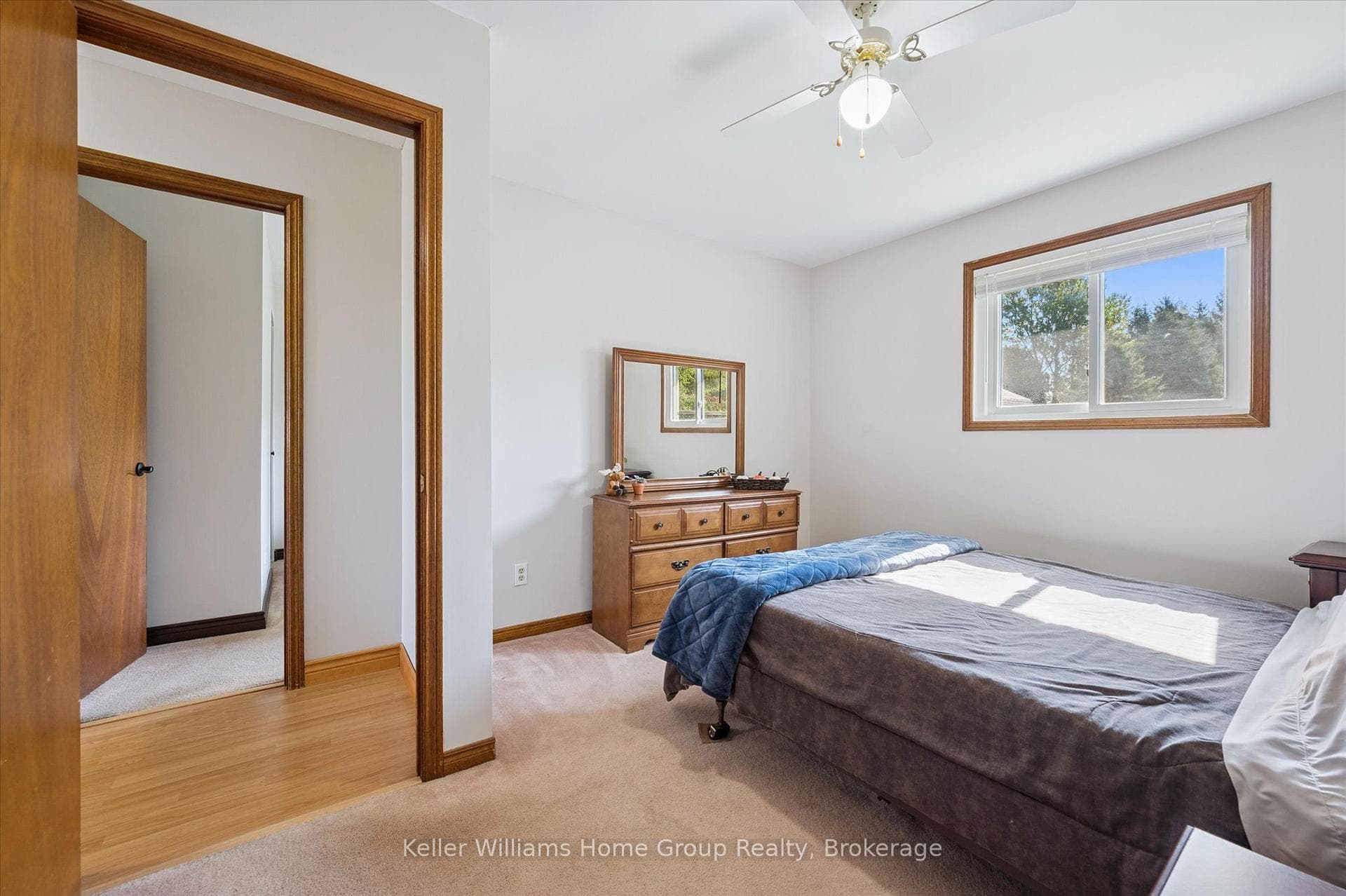 230 Gordon Street photo 29