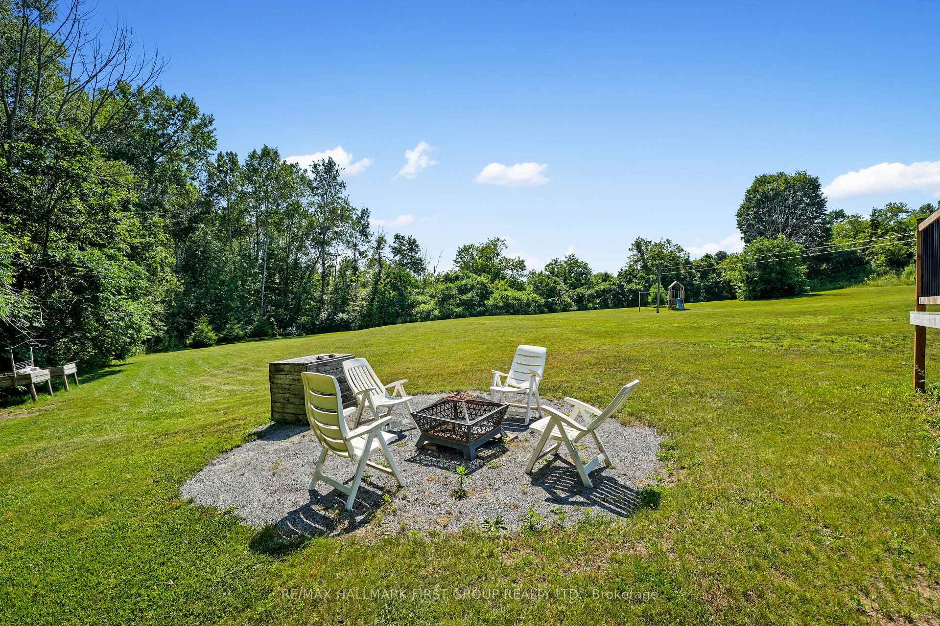 763 Dudley Road photo 44