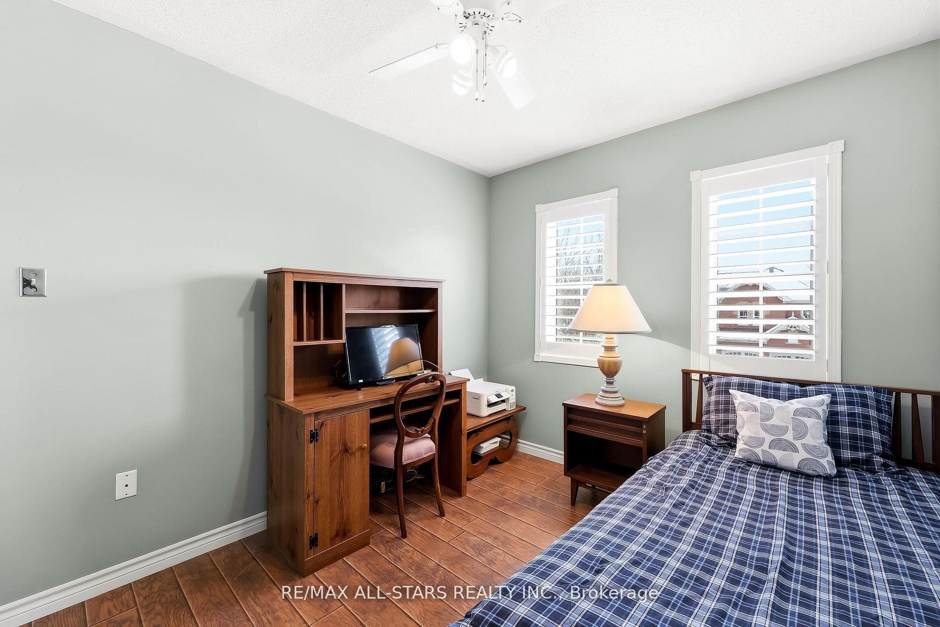 69 Matthewson Place photo 30