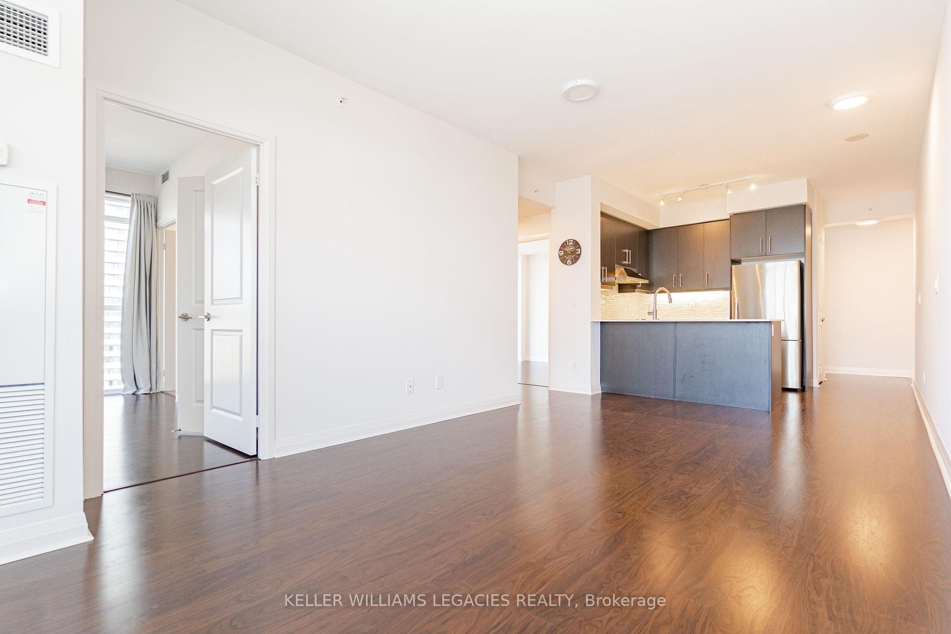 55 Oneida Crescent Unit 908 photo 10