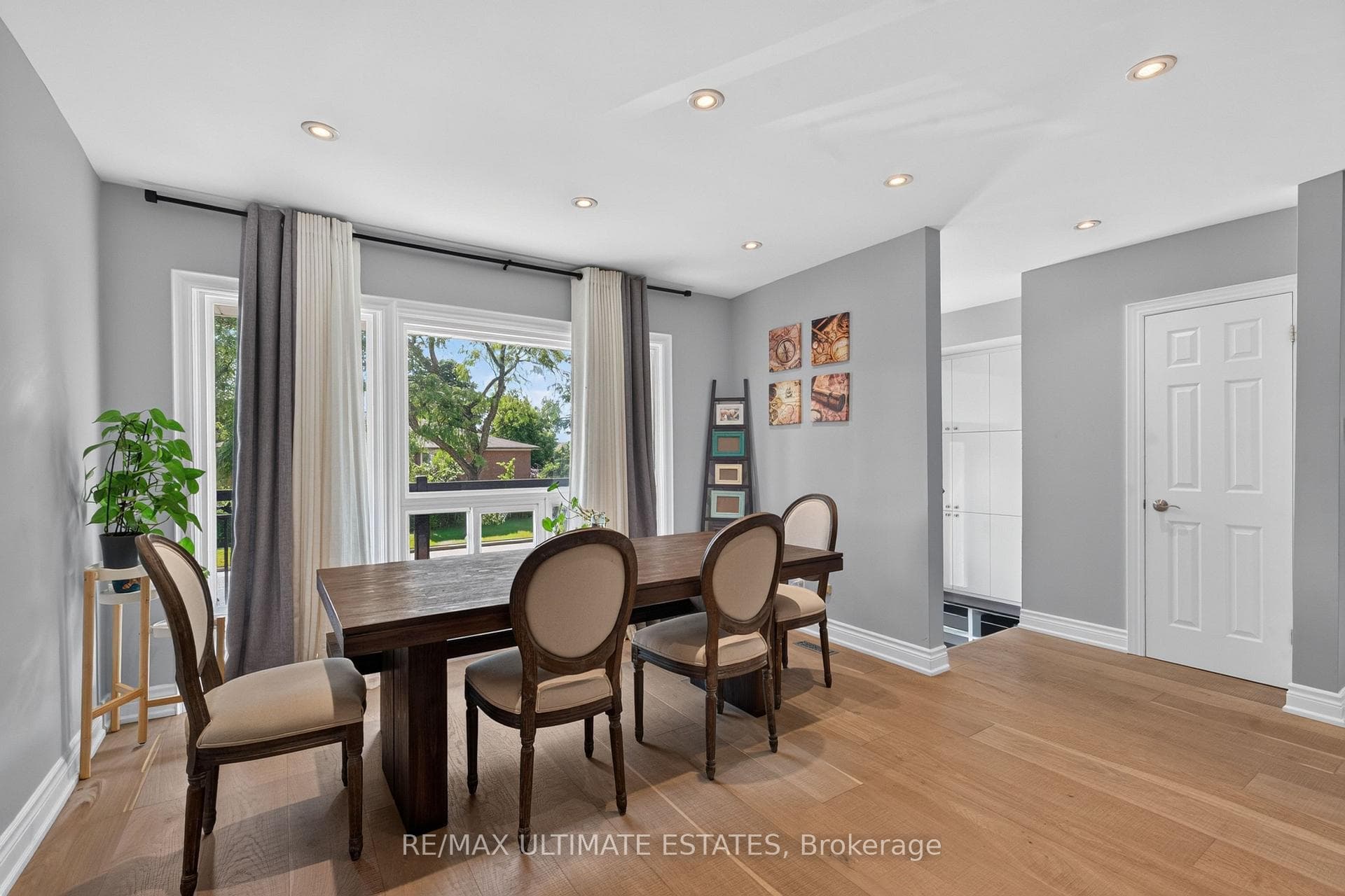 325 Goldenwood Road photo 21