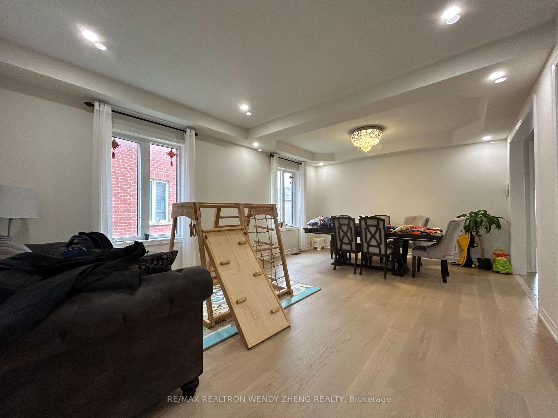 1137 ATKINS Drive photo 3