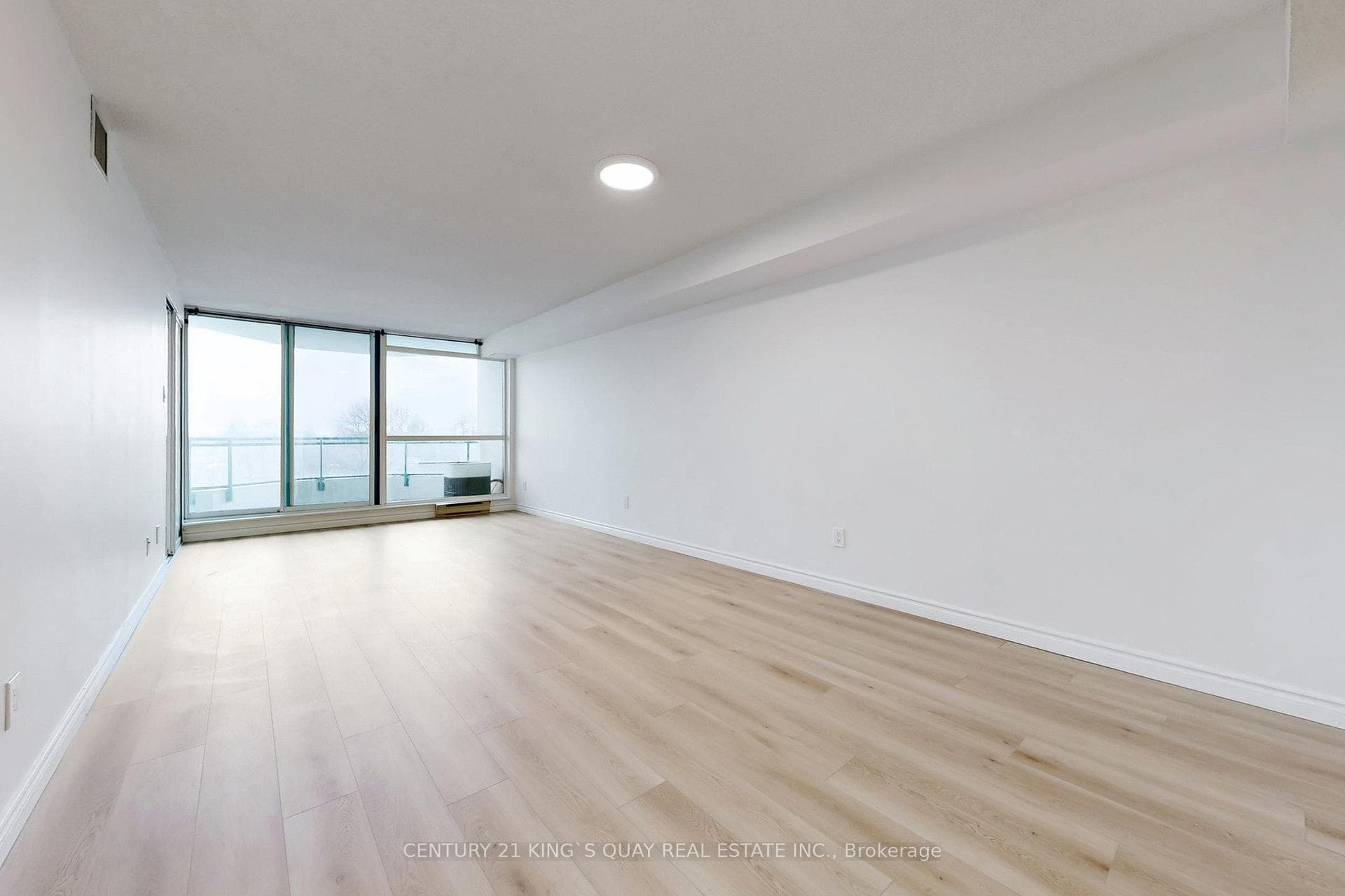4727 Sheppard Avenue Unit 616 photo 6
