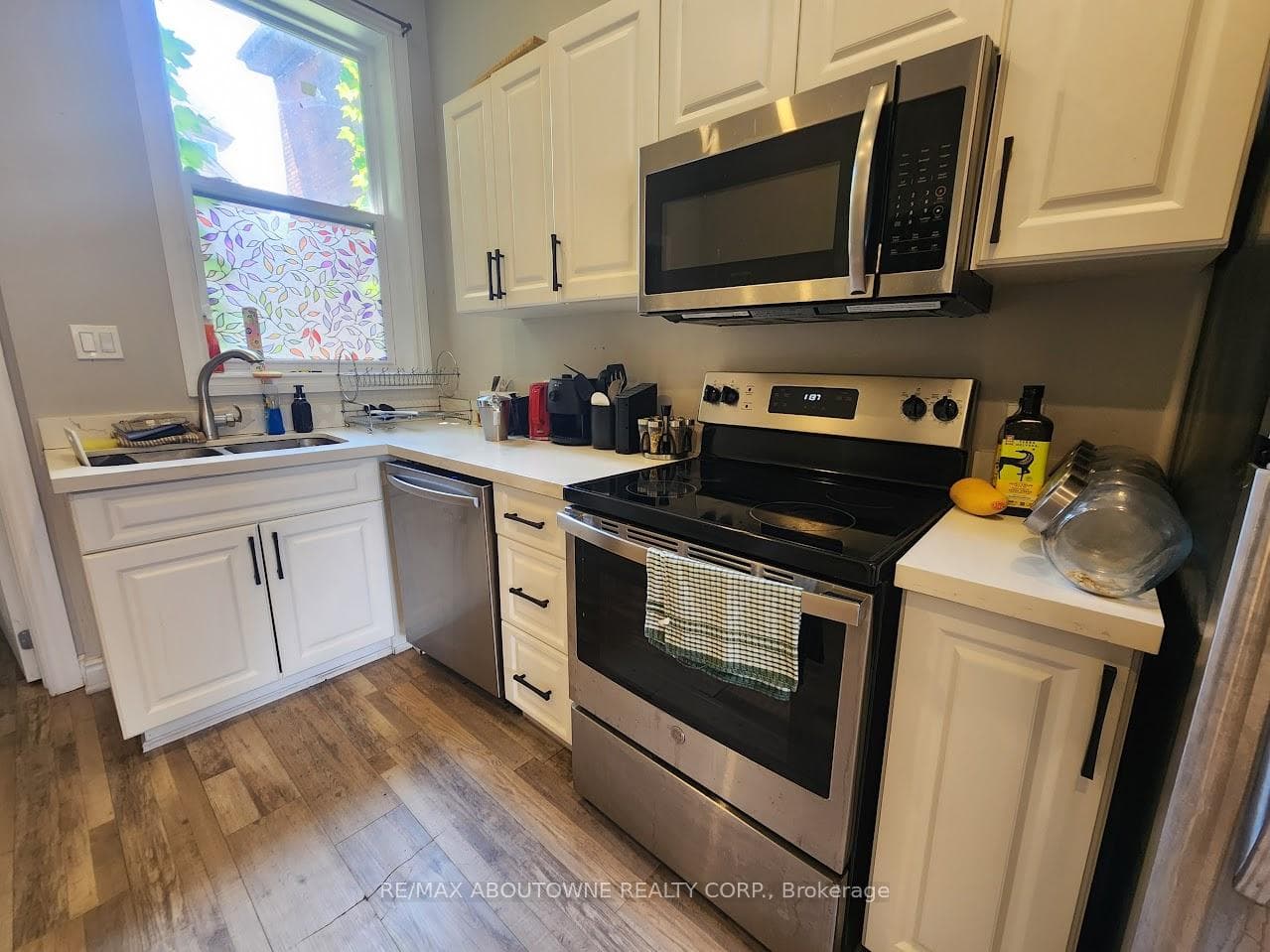 Dishwasher and built-in microwave