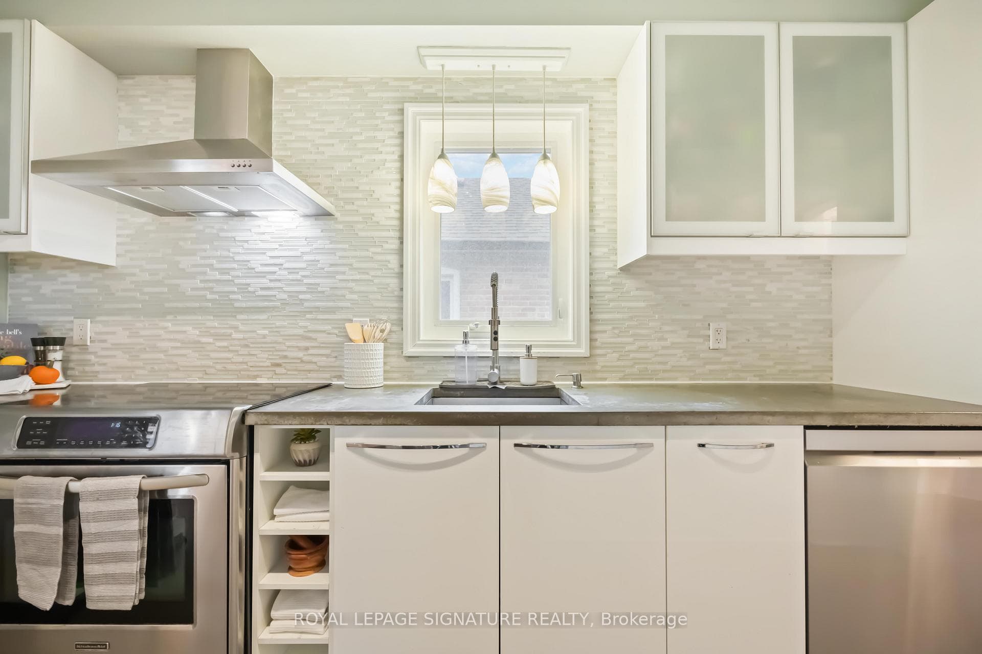 101 Sharpe Street photo 14