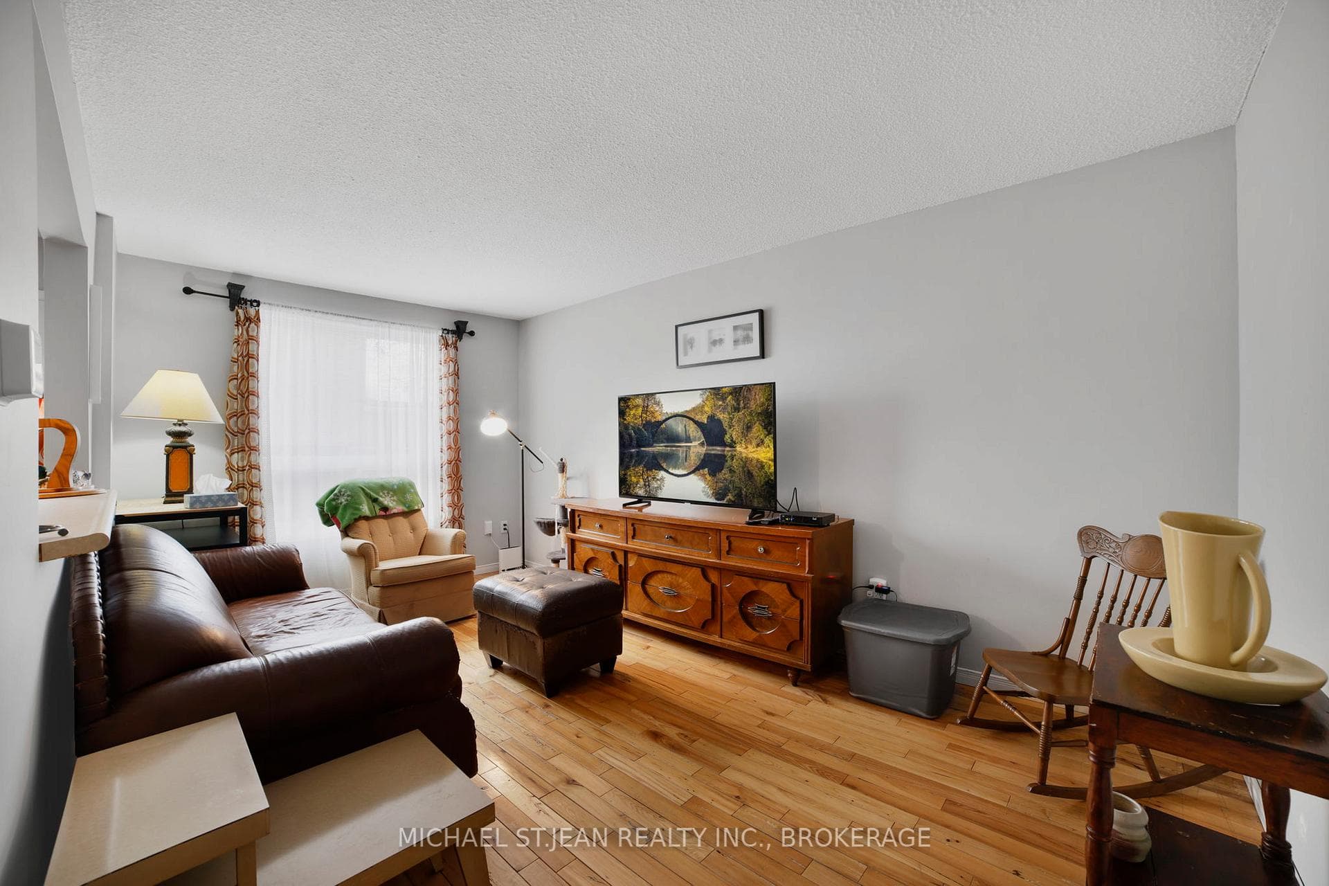 1350 Limeridge Road Unit 7 photo 10