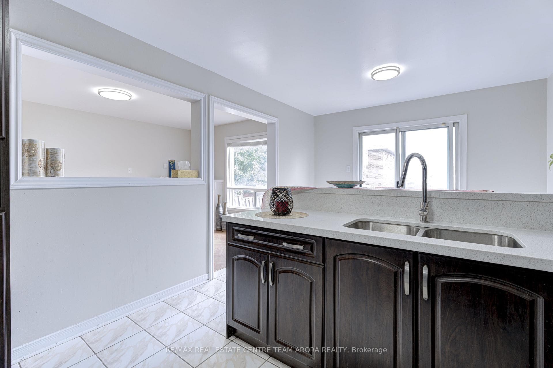 29 Canarvan Court photo 12