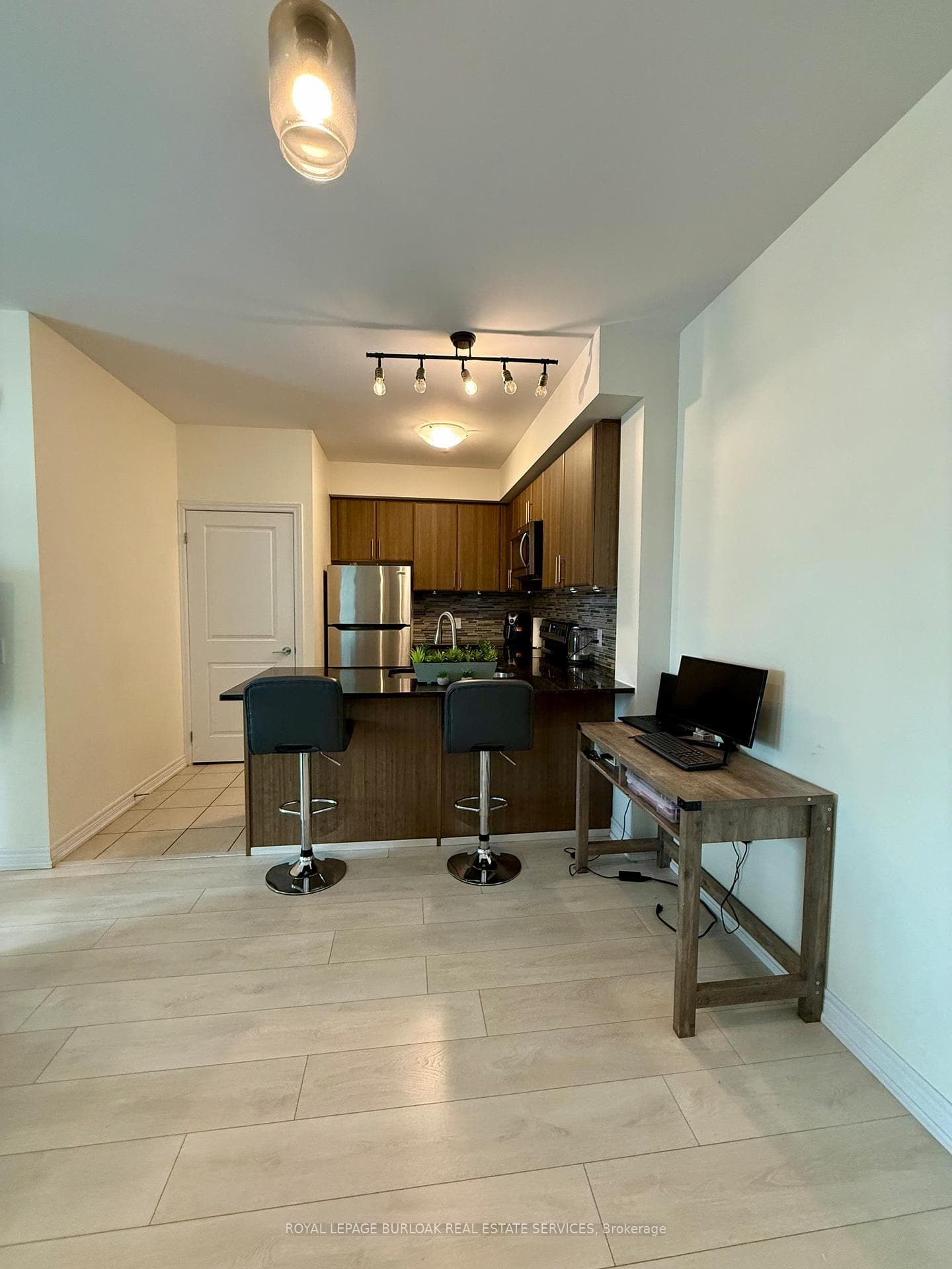 2393 Bronte Road Unit 202 photo 19