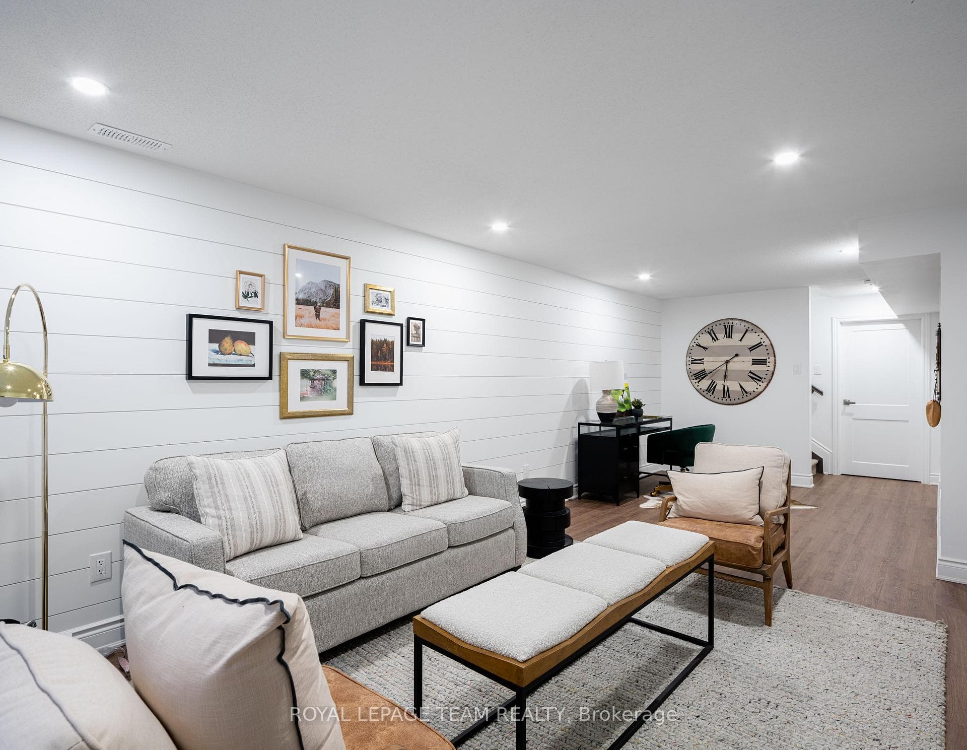 Photos showcase builder finishes, home being built