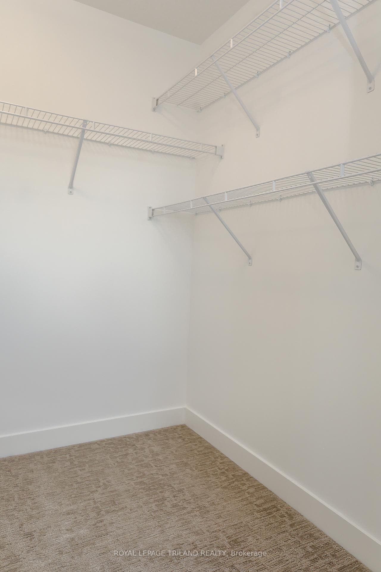 134 Manor Road photo 27