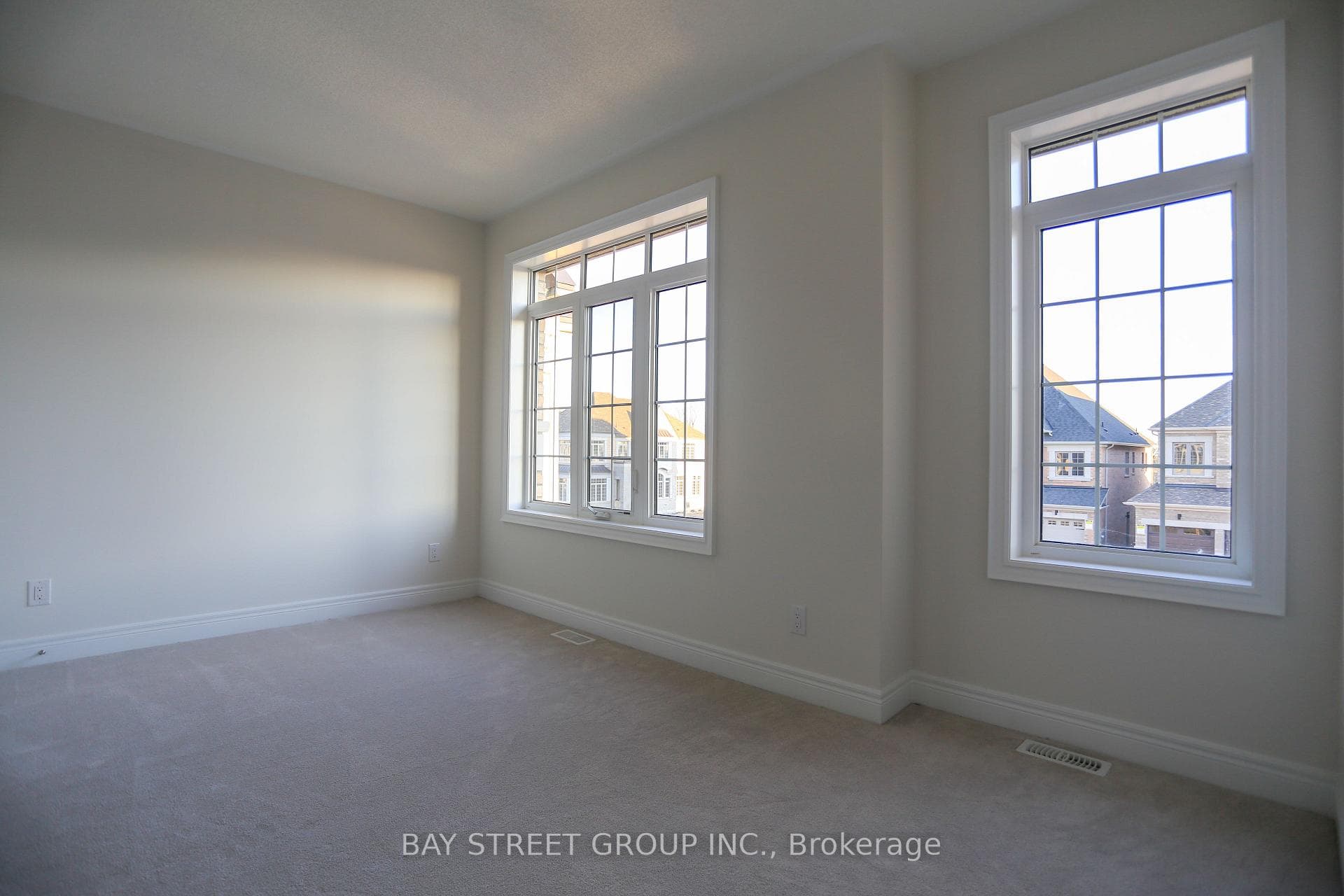 73 Blenheim Circle photo 10