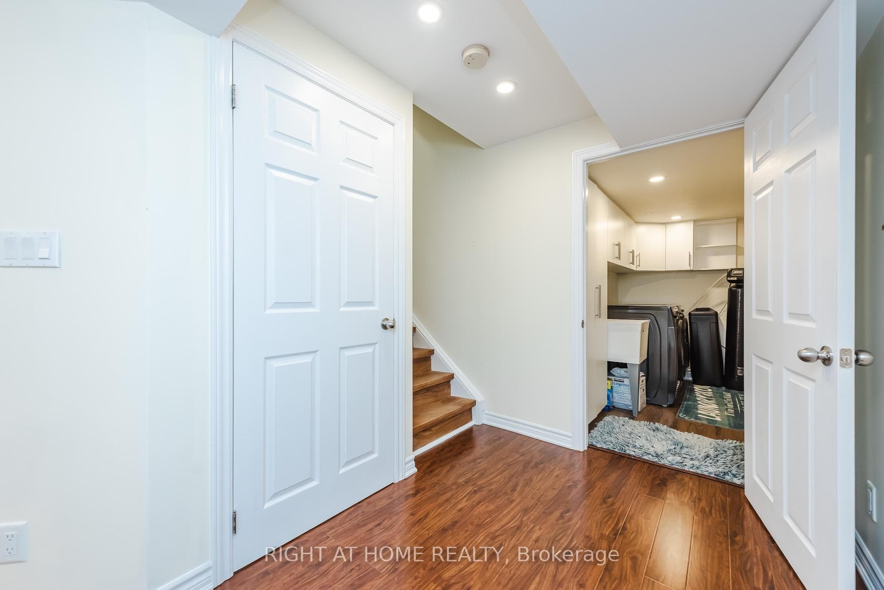 1268 Newell Street photo 7
