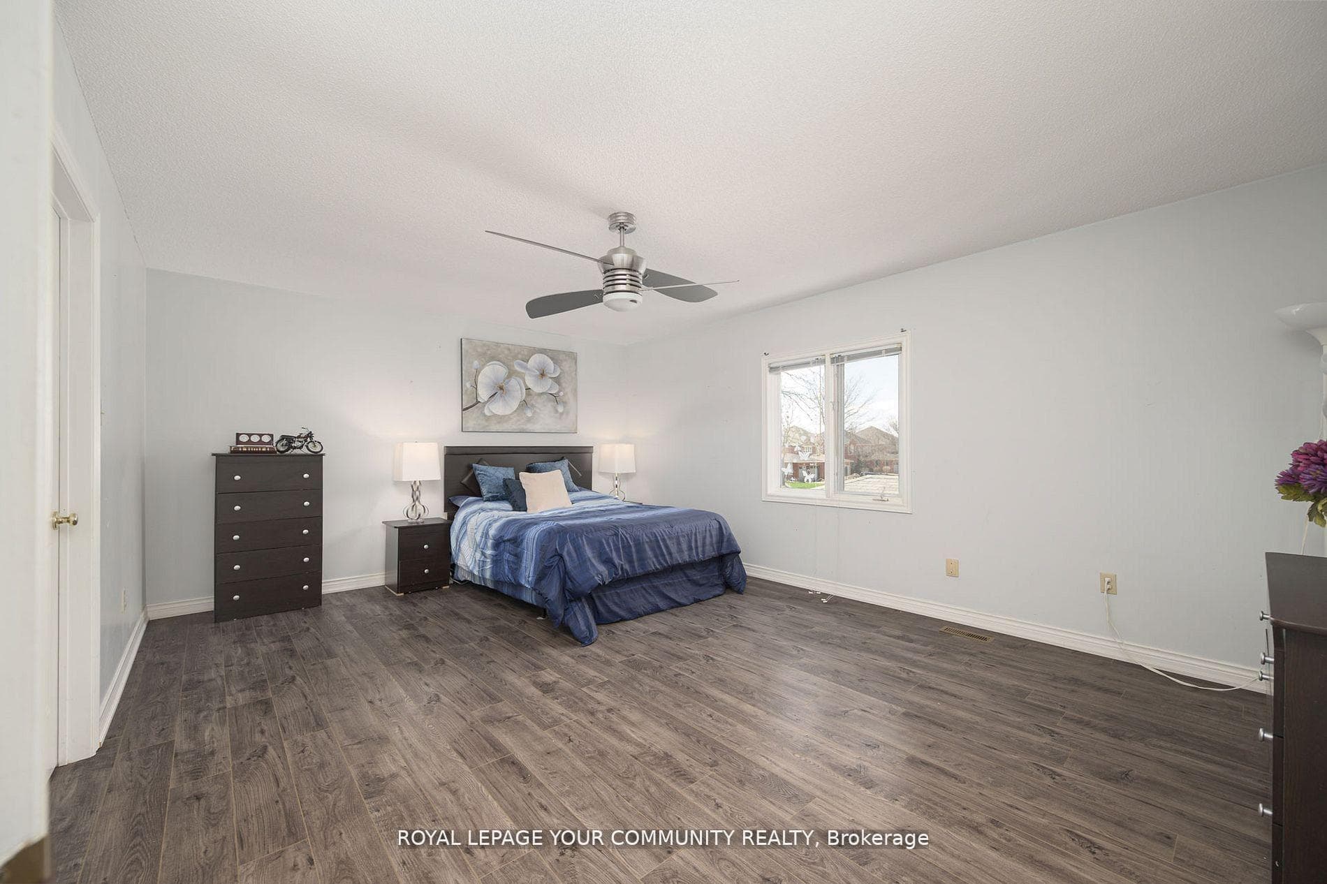 672 Brooker Ridge photo 23