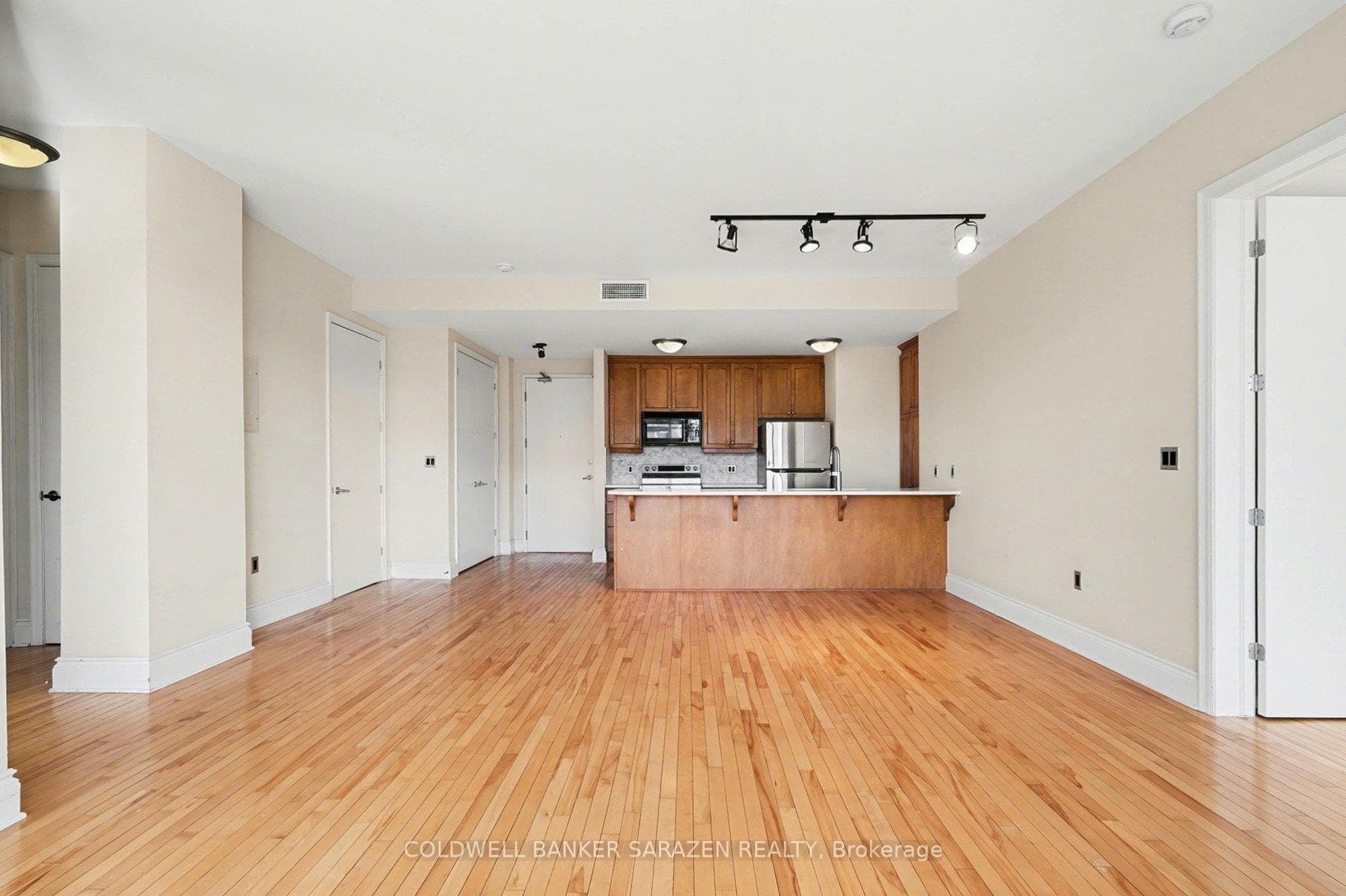 375 LISGAR Street Unit 801 photo 19