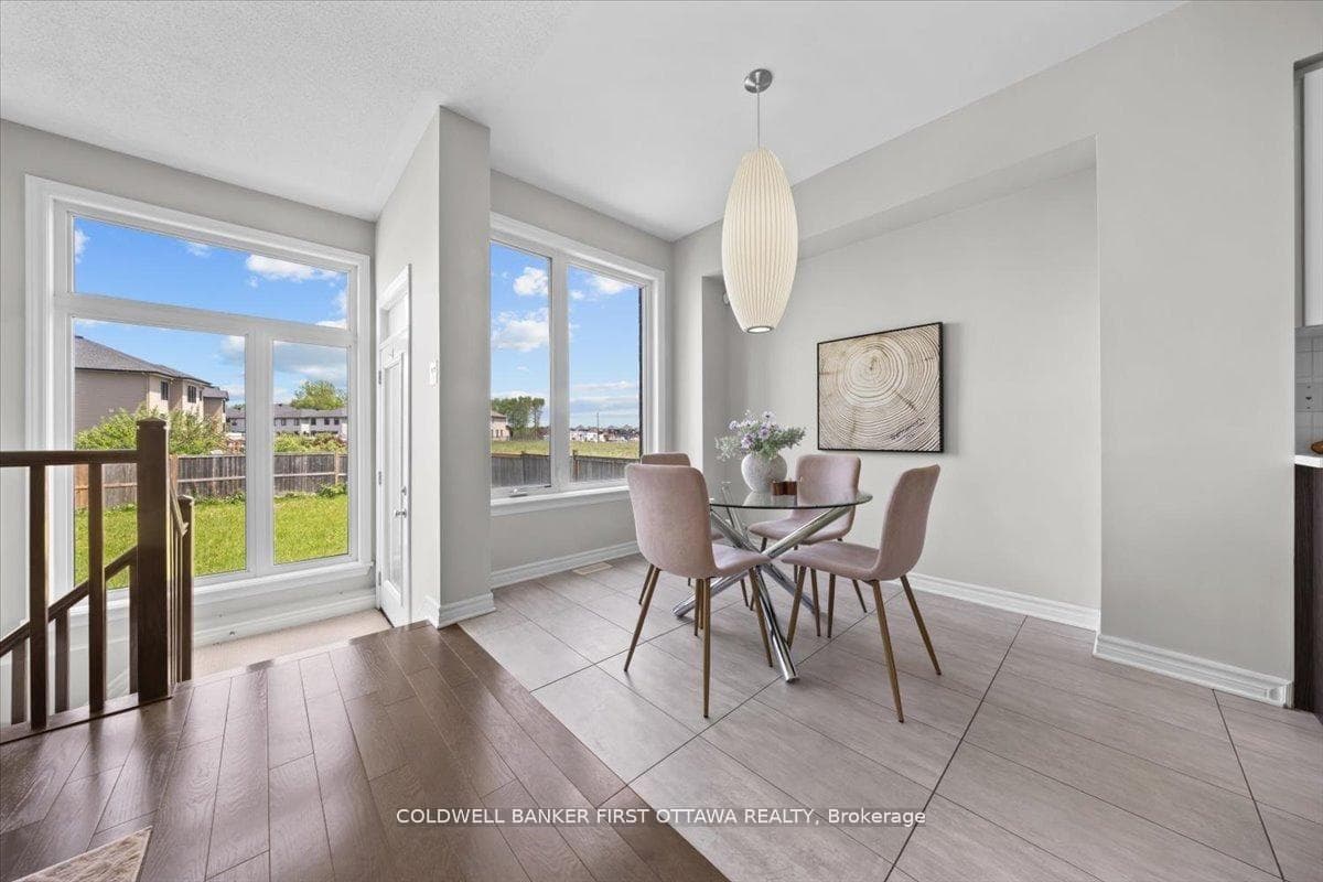 754 Brian Good Avenue photo 9