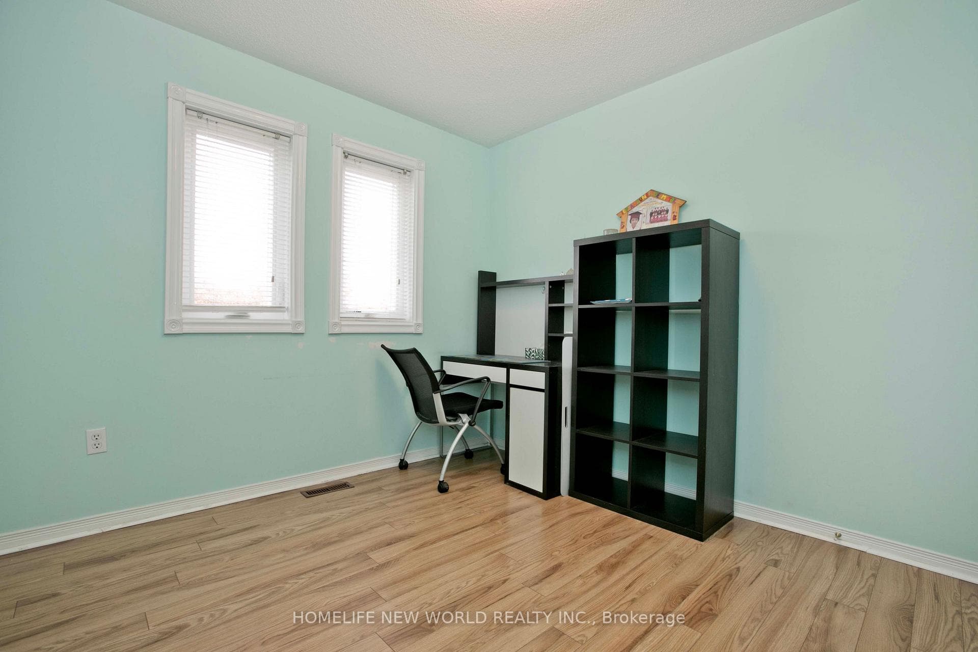 293 Mingay Avenue photo 20