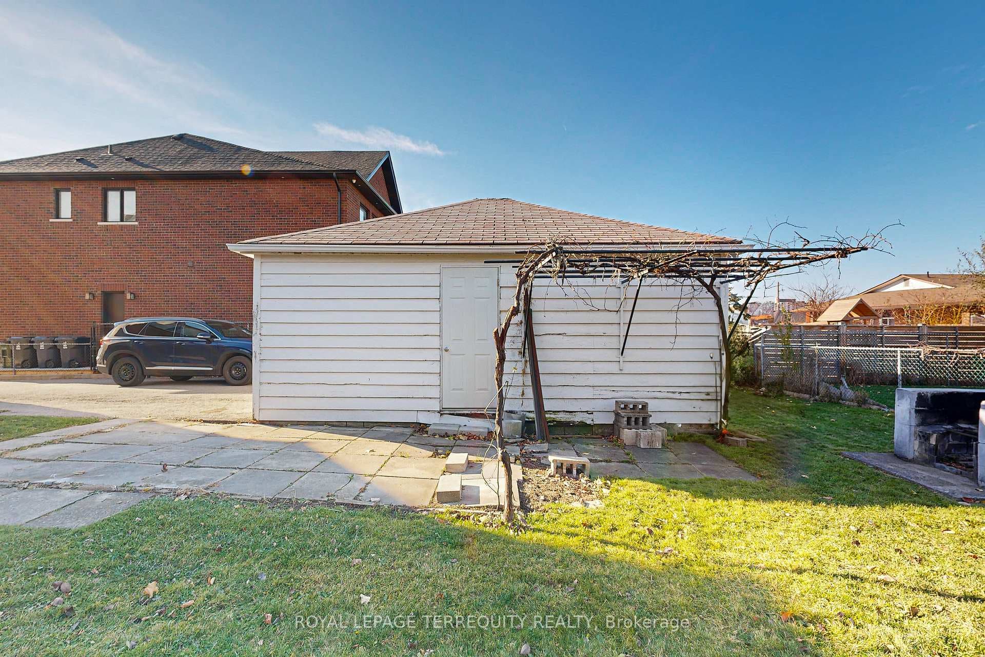 202 Rustic Road photo 35