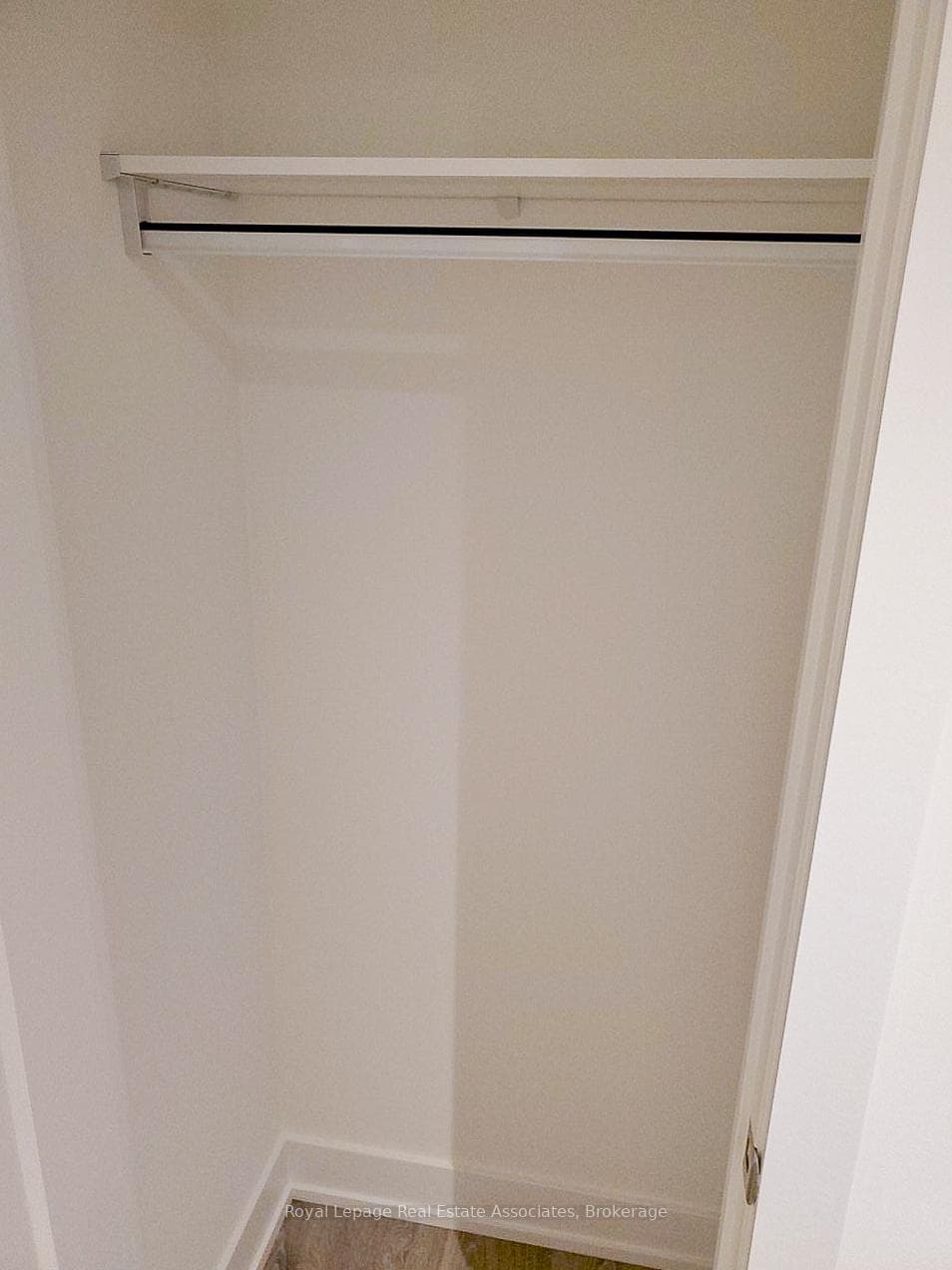 5 Mabelle Avenue Unit 533 photo 7
