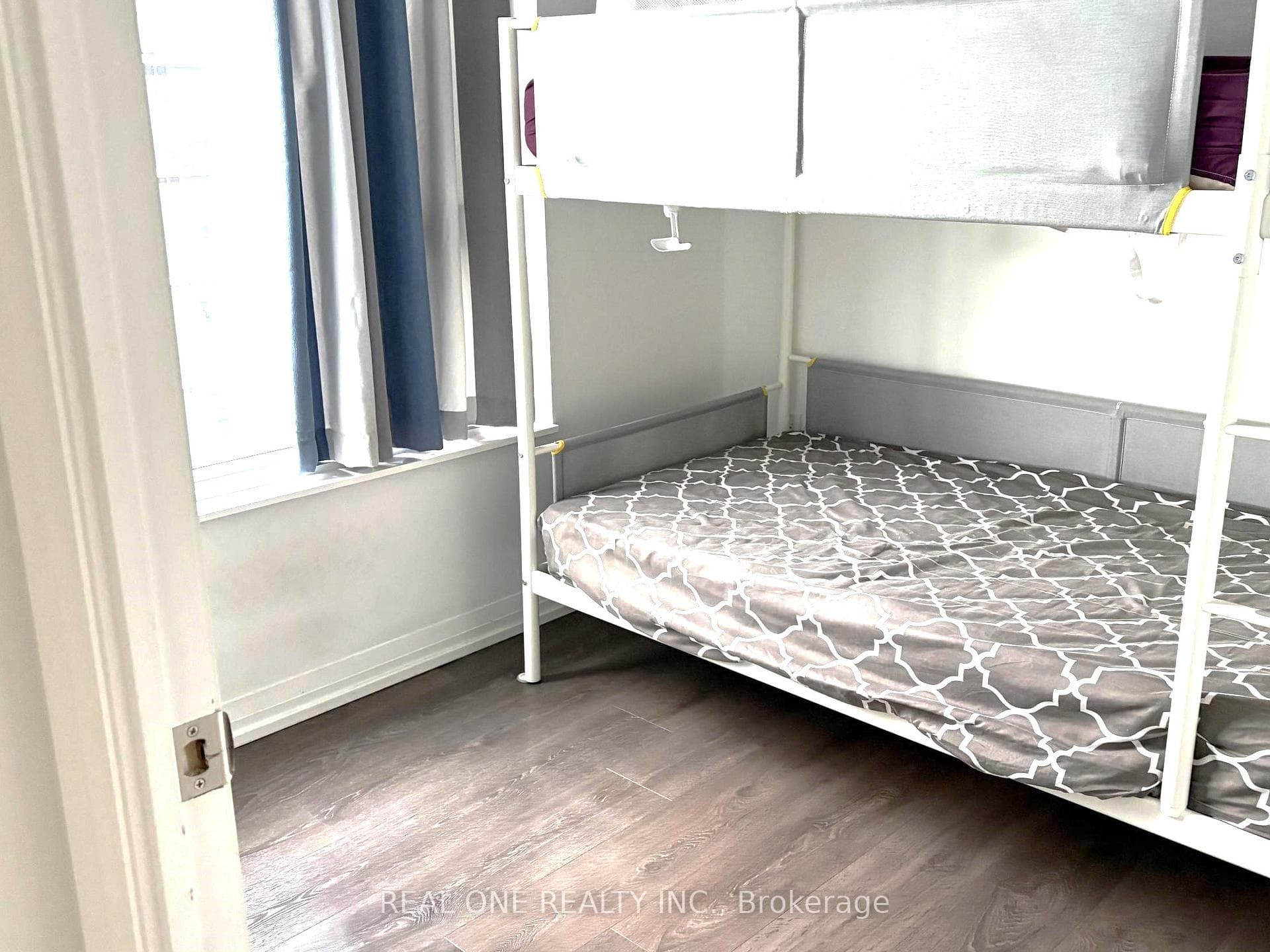 50 Ann O'reilly Road Unit 802 photo 10