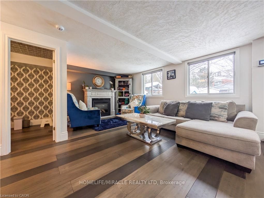 39 Endeavour Drive photo 15