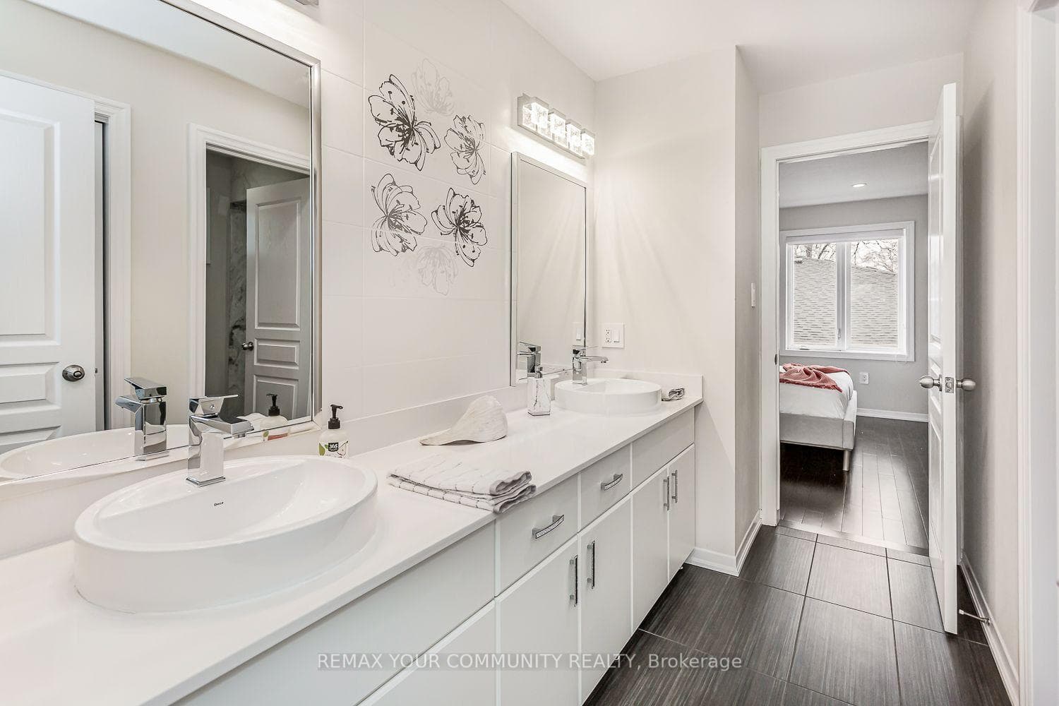 338 Woodale Avenue photo 31