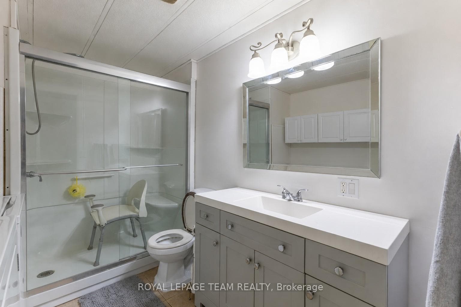 40 Timothy Drive photo 11