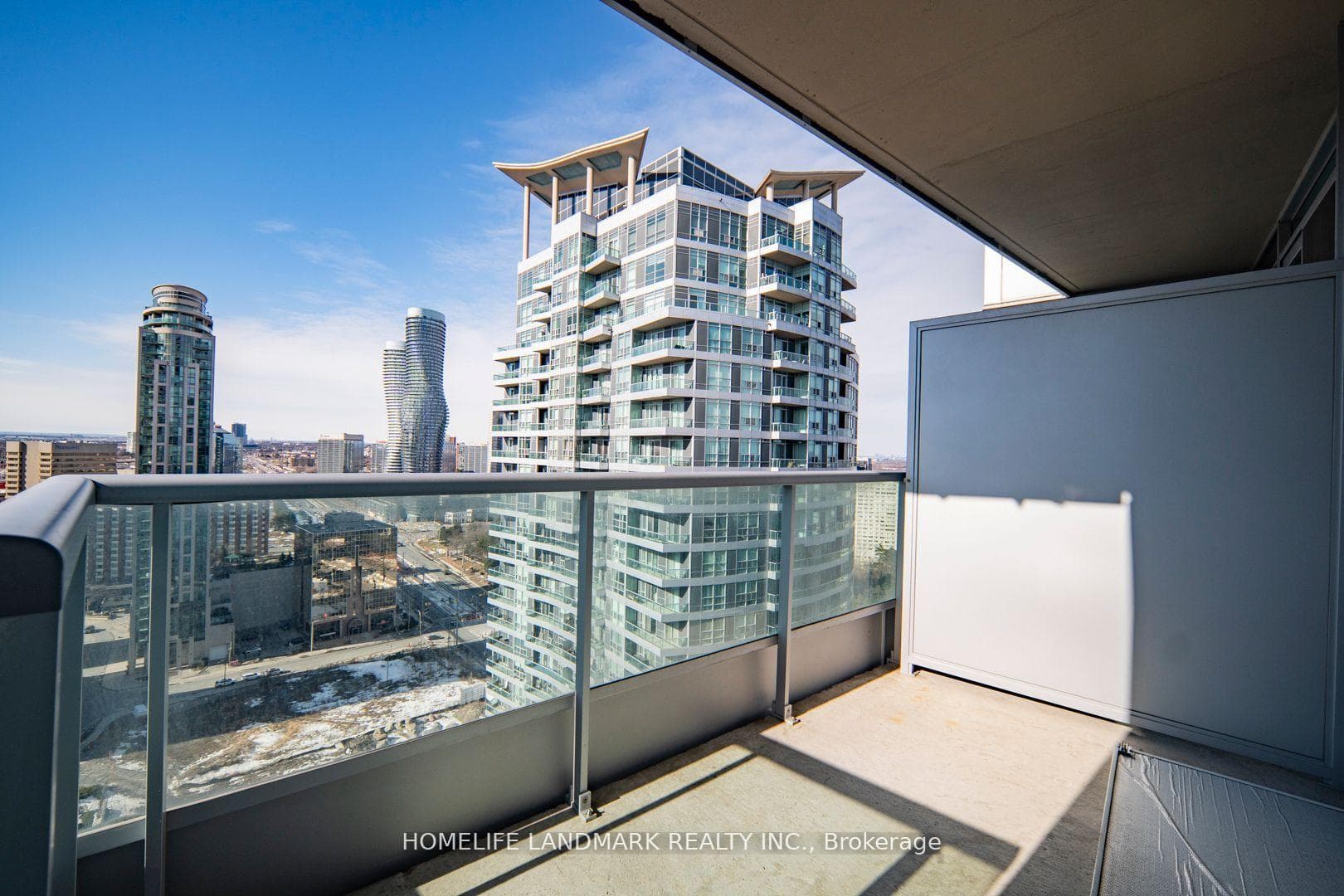 33 Elm Drive Unit 2506 photo 7