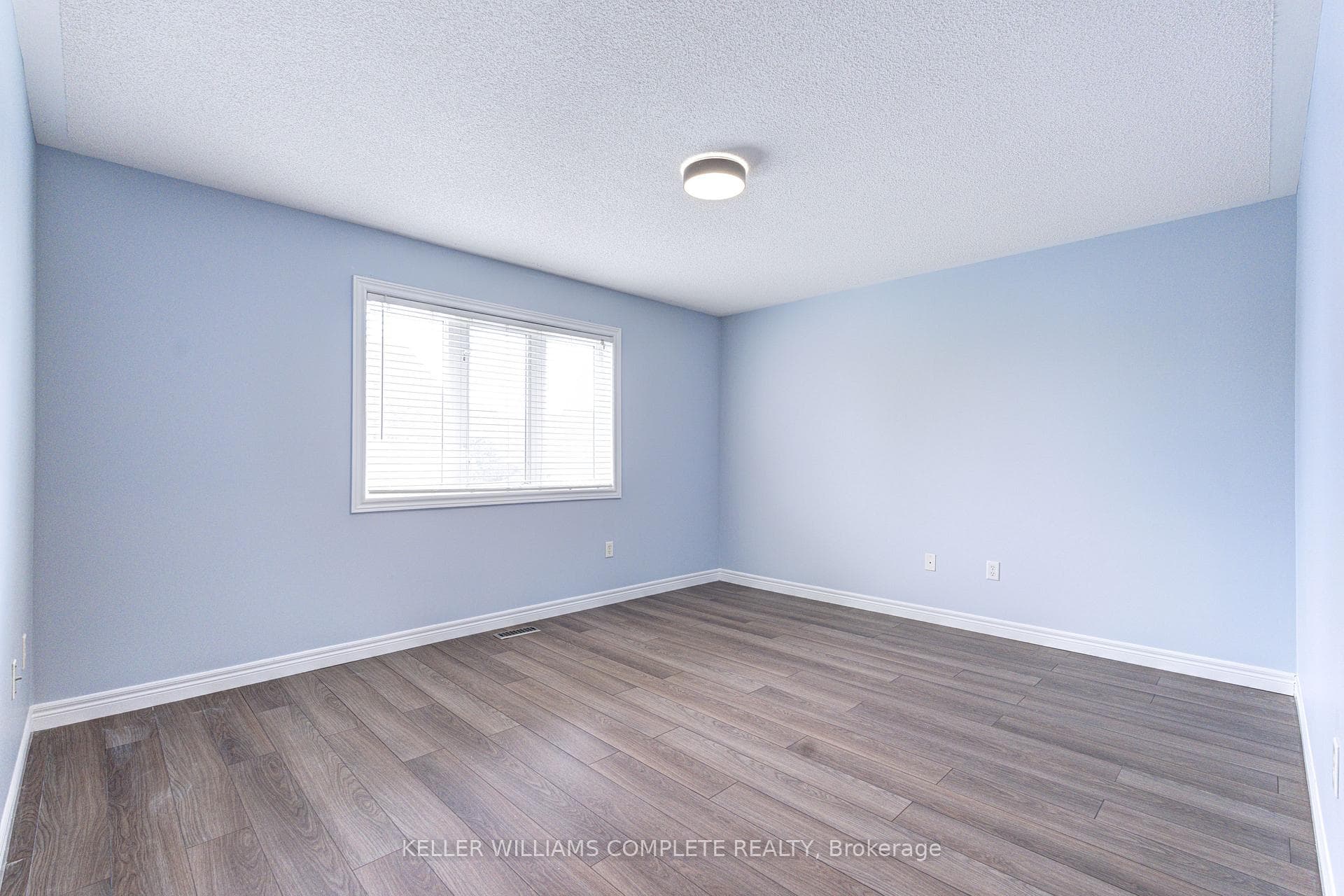43 Colchester Street photo 17