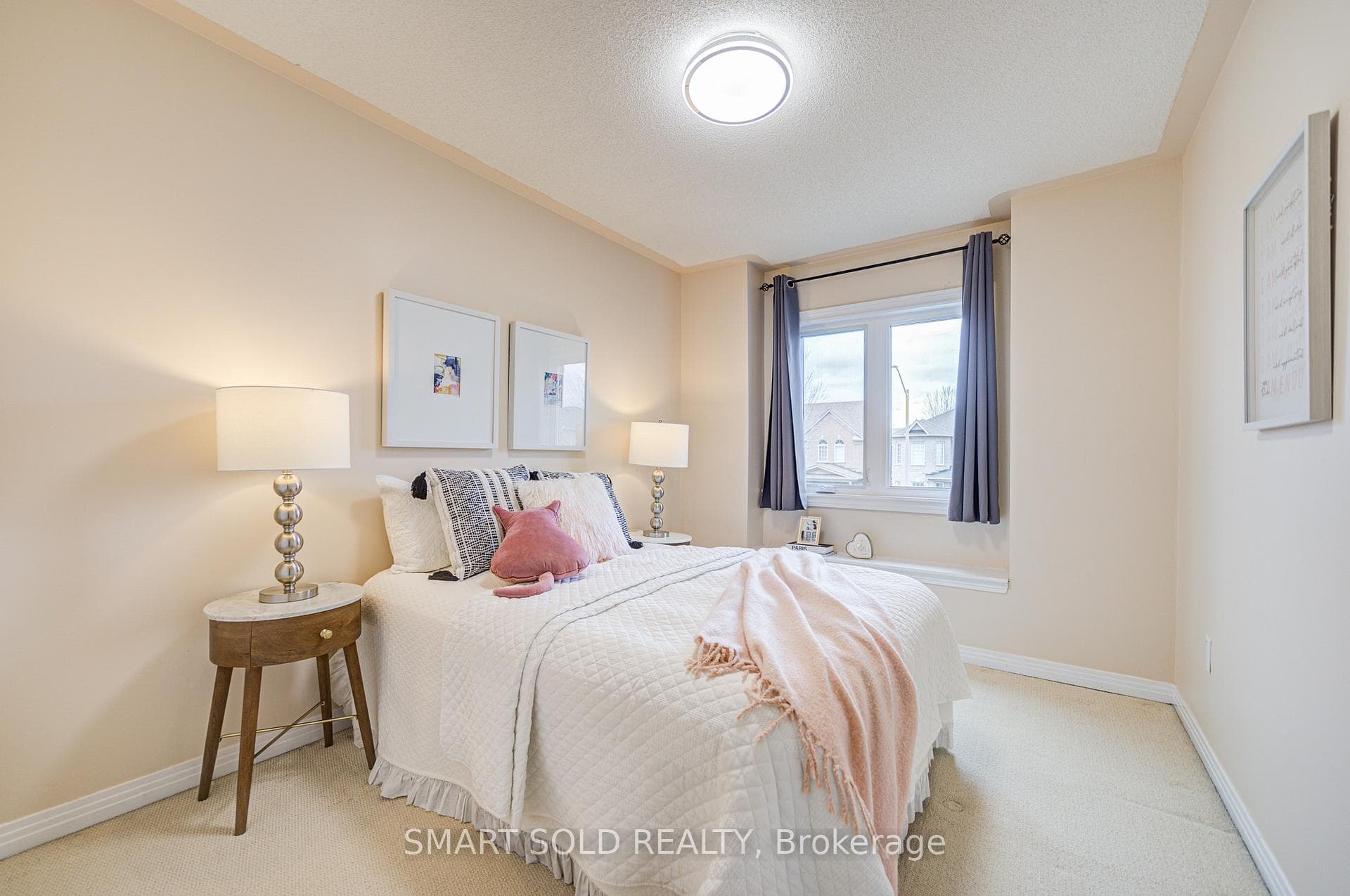 79 Hillmount Road photo 28