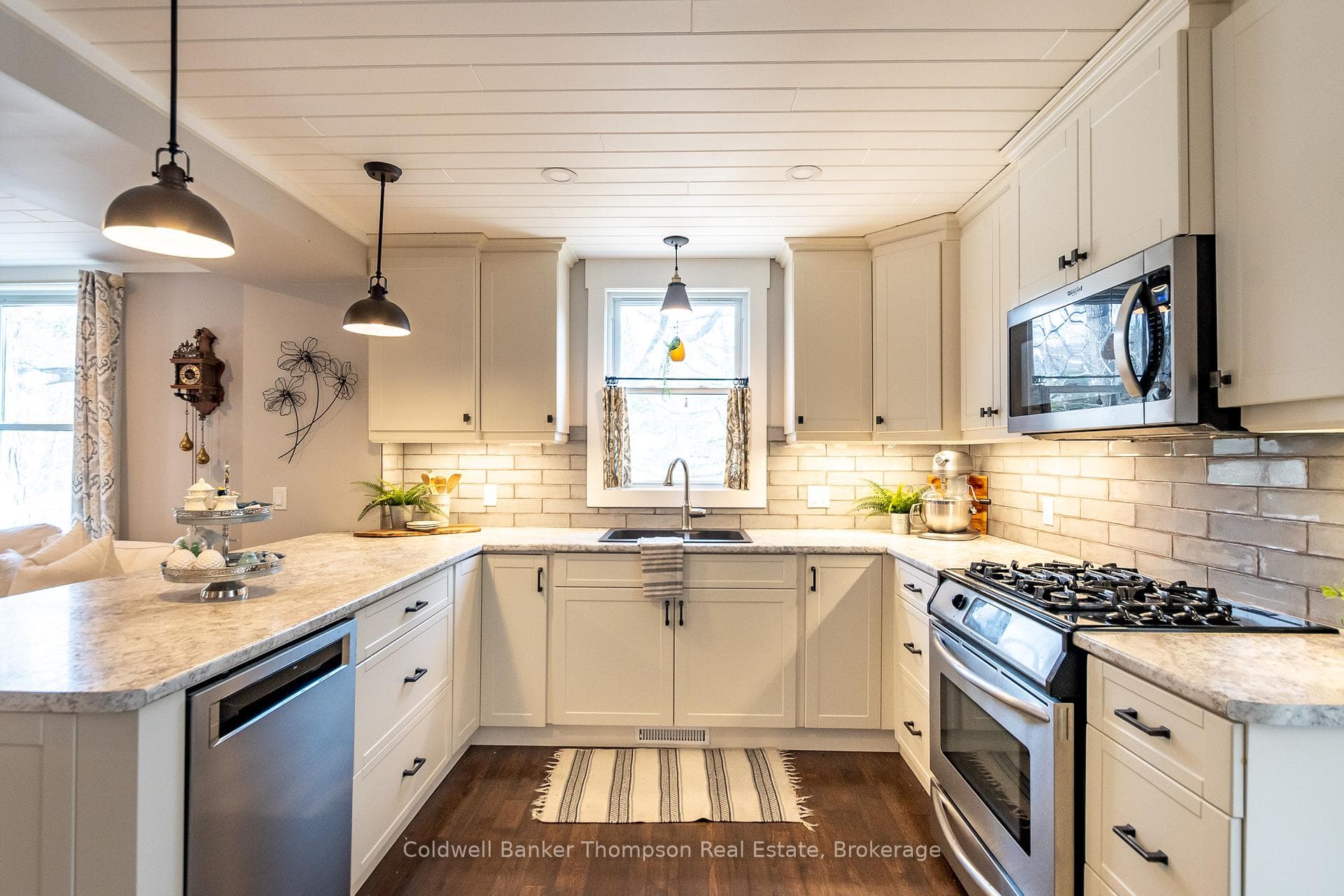 1228 Milford Bay Road photo 10