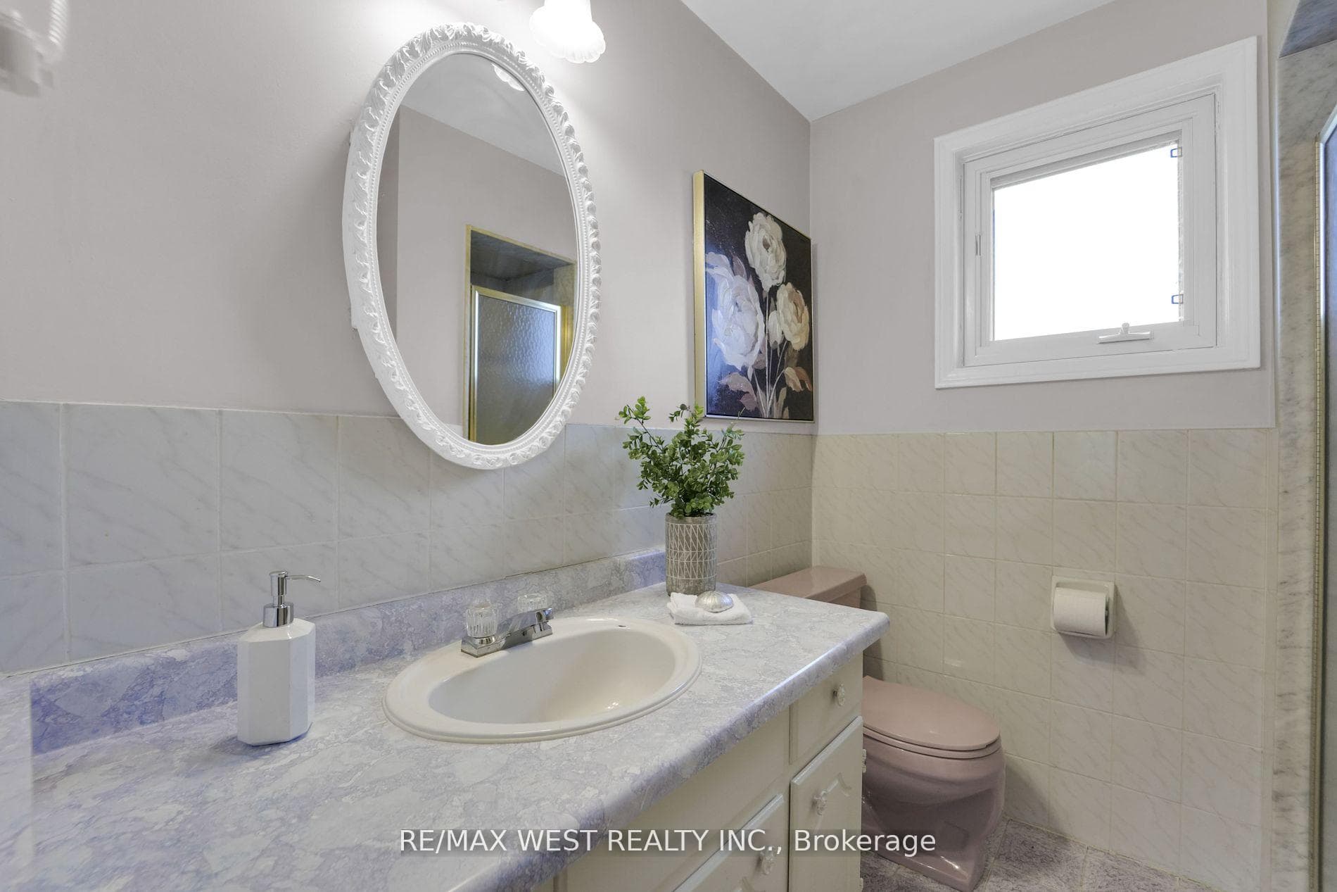 76 Moonstone Place photo 21
