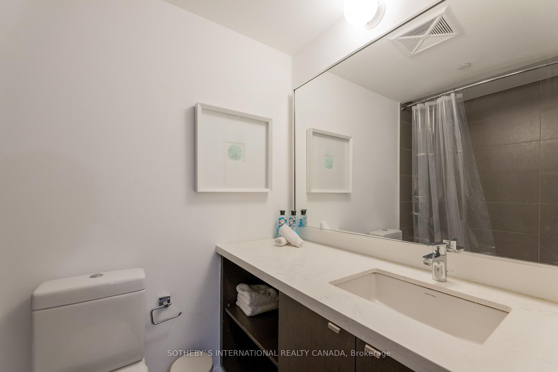 155 Yorkville Avenue Unit 1116 photo 12