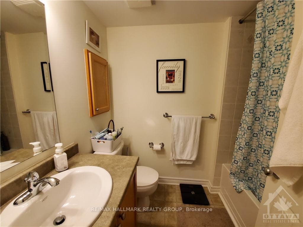 114 Paseo Private photo 10