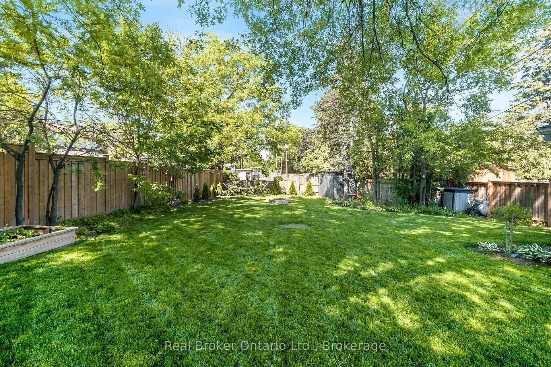 377 Duncombe Drive photo 31