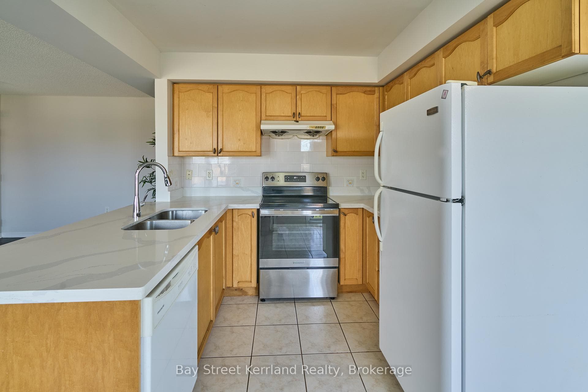 2105 Bur Oak Avenue Unit 21 photo 6