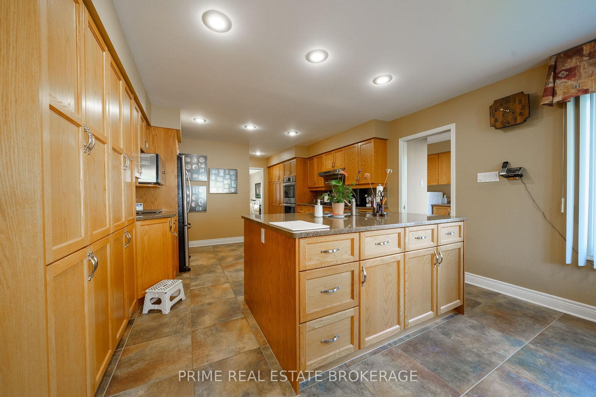 82 Muskoka Court photo 10