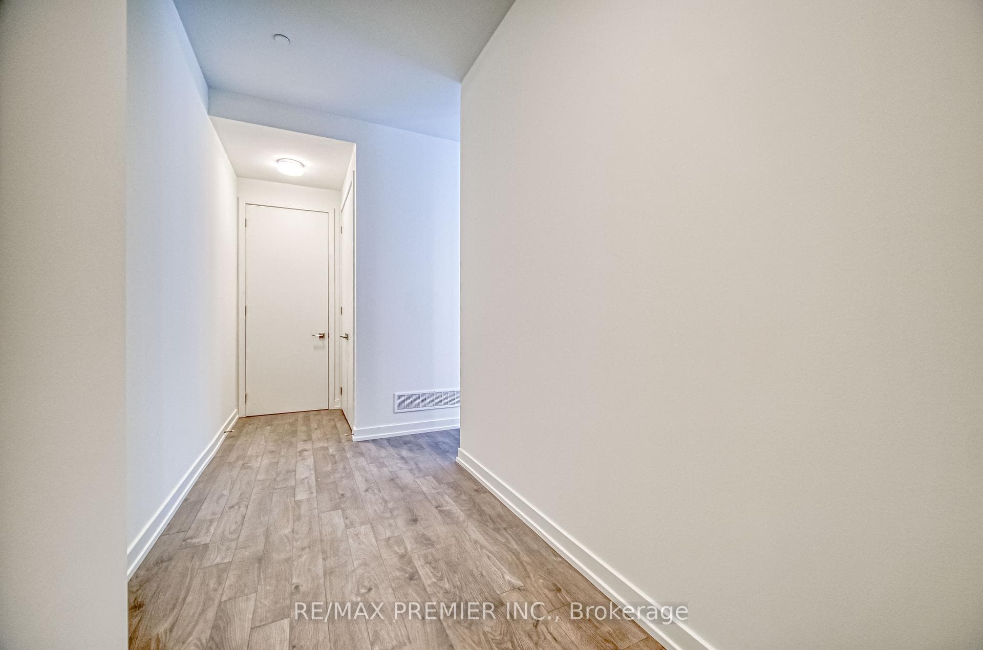 10 Walder Lane Unit G-106 photo 5