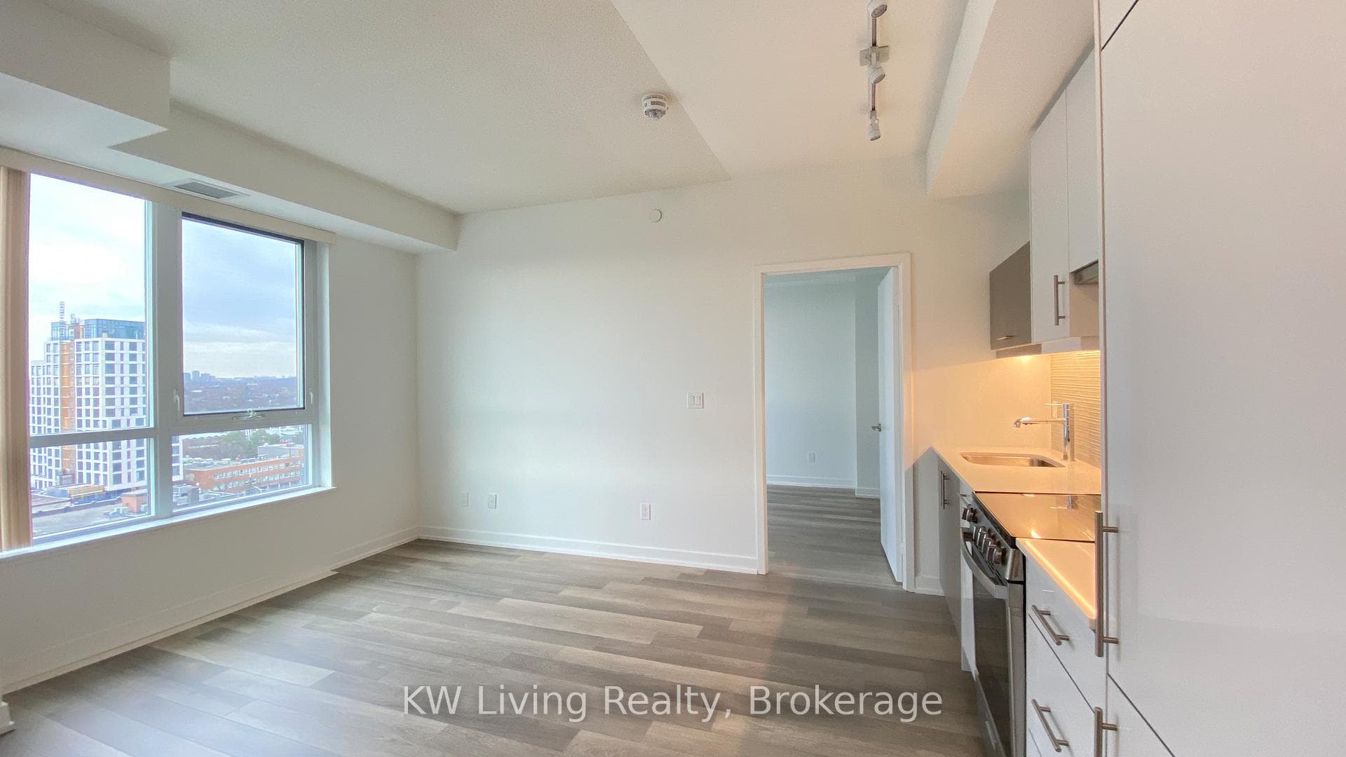 181 Huron Street Unit 1404 photo 18