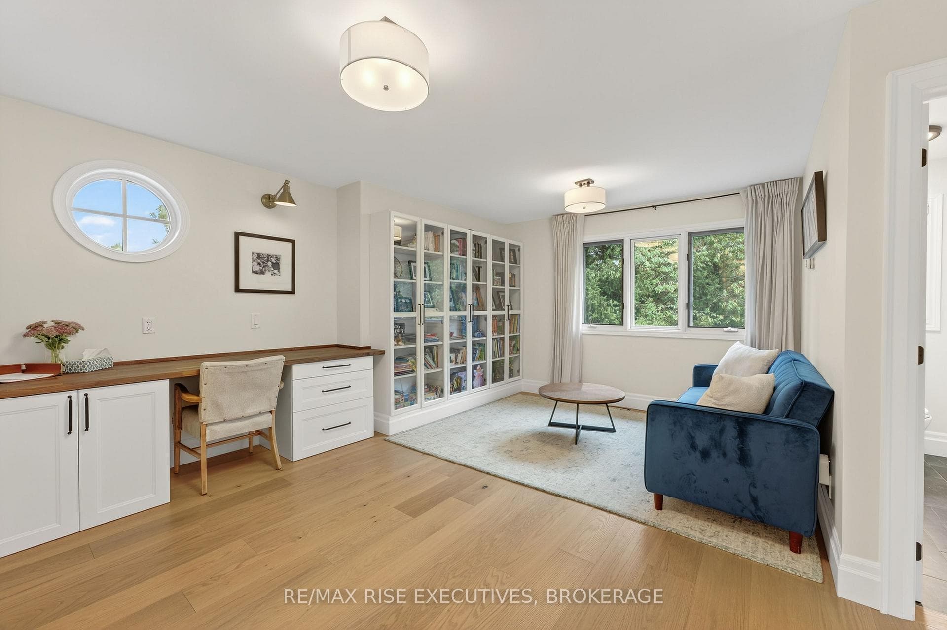648 Woodland Place photo 31