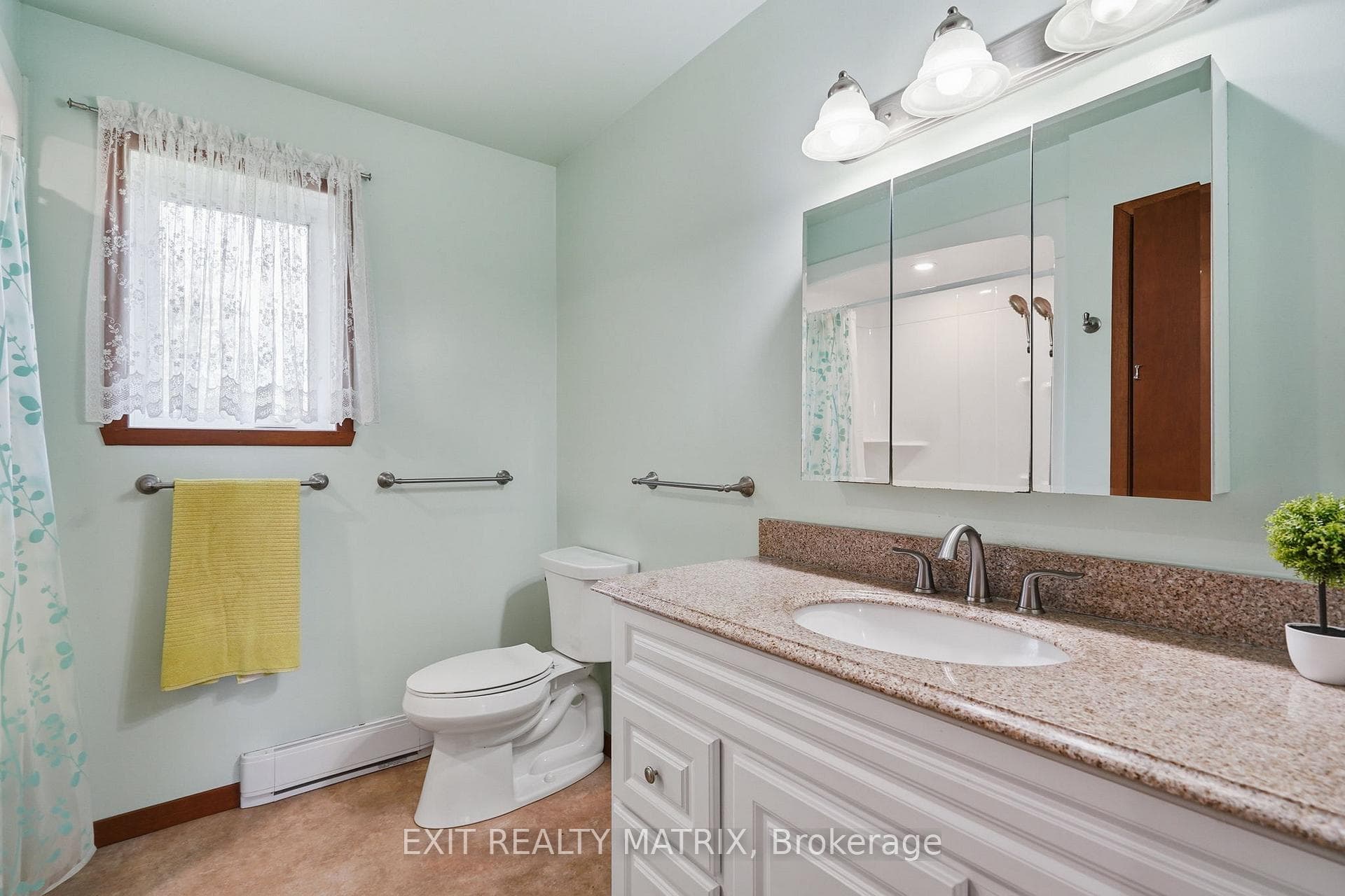 18203 Kenyon 19 Concession photo 28