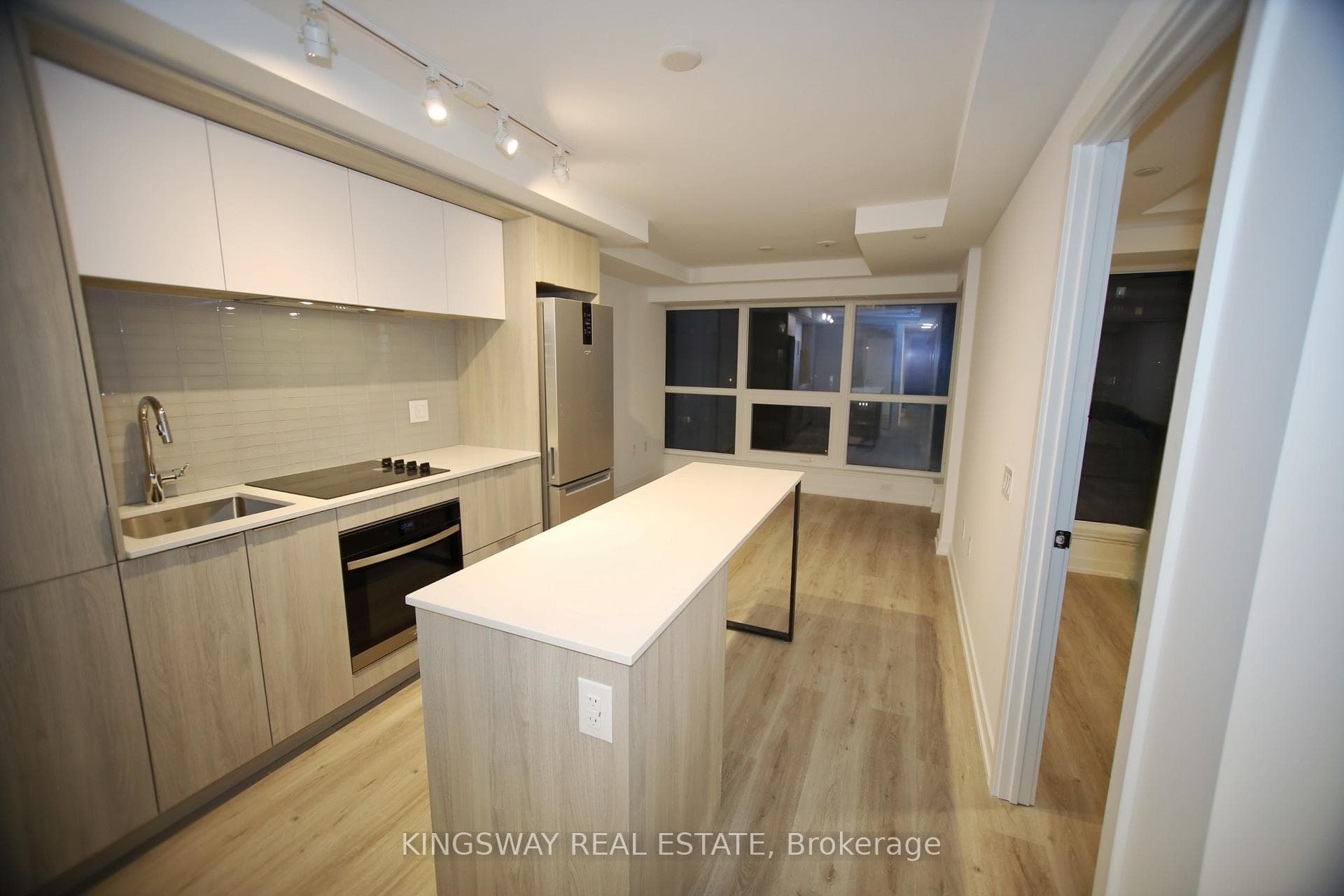 395 square one Dr Drive Unit 418 photo 9