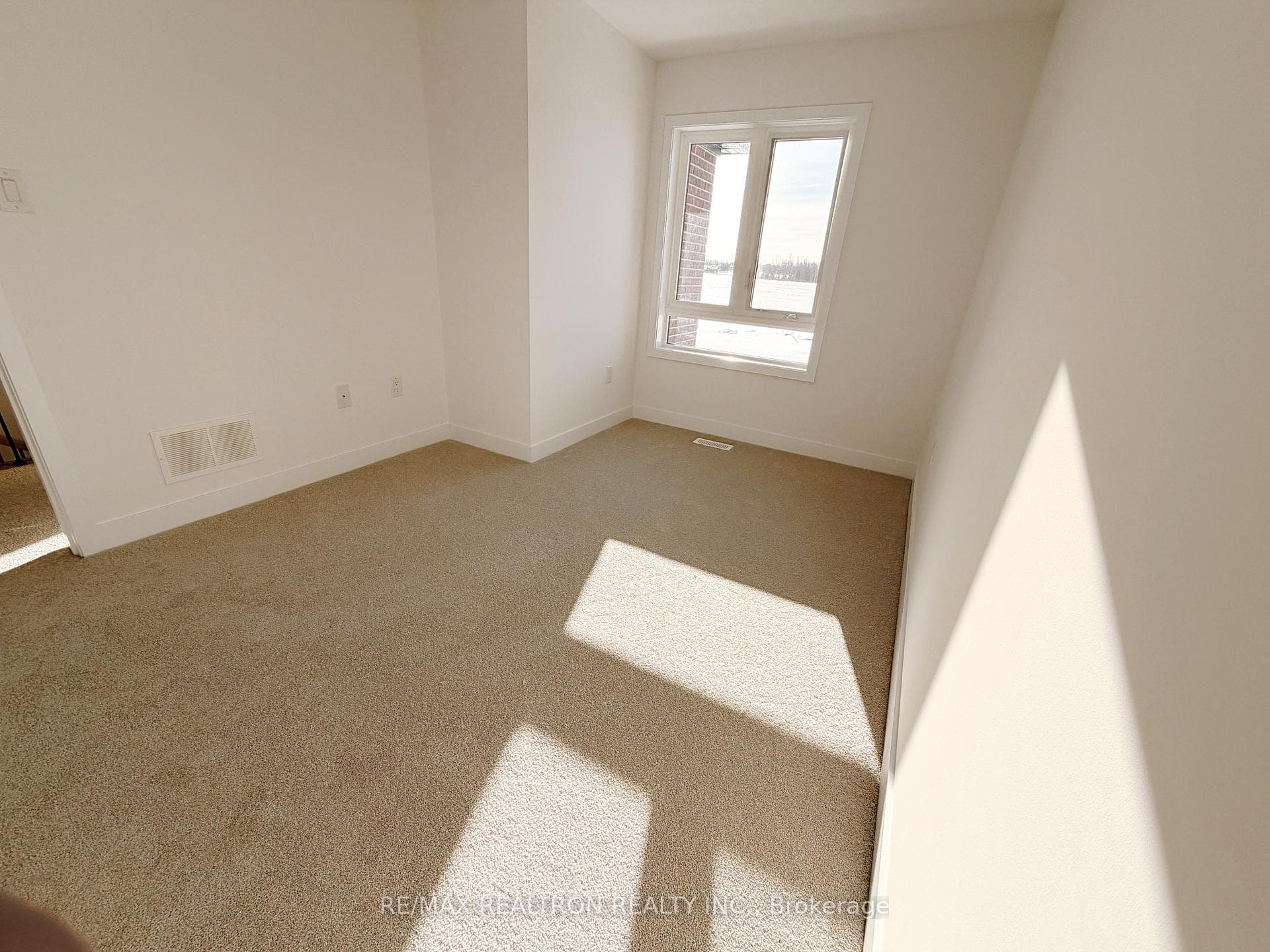 18 McAush Street photo 31