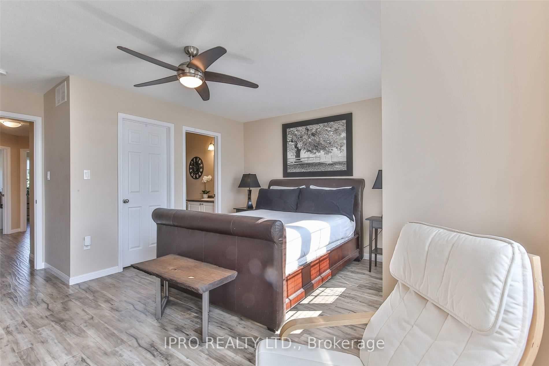 21 Diana Avenue Unit 33 photo 10