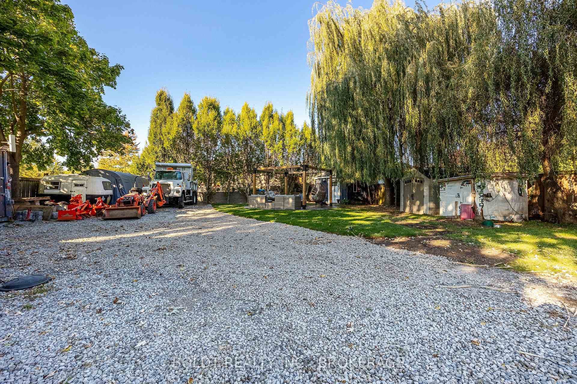 536 Thorold Road photo 23